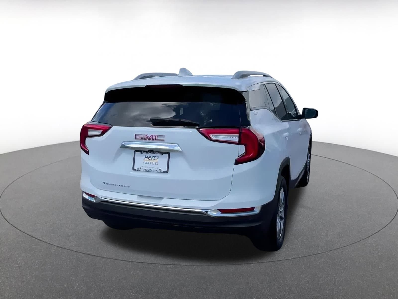 Thumbnail: 2023 GMC Terrain - 14