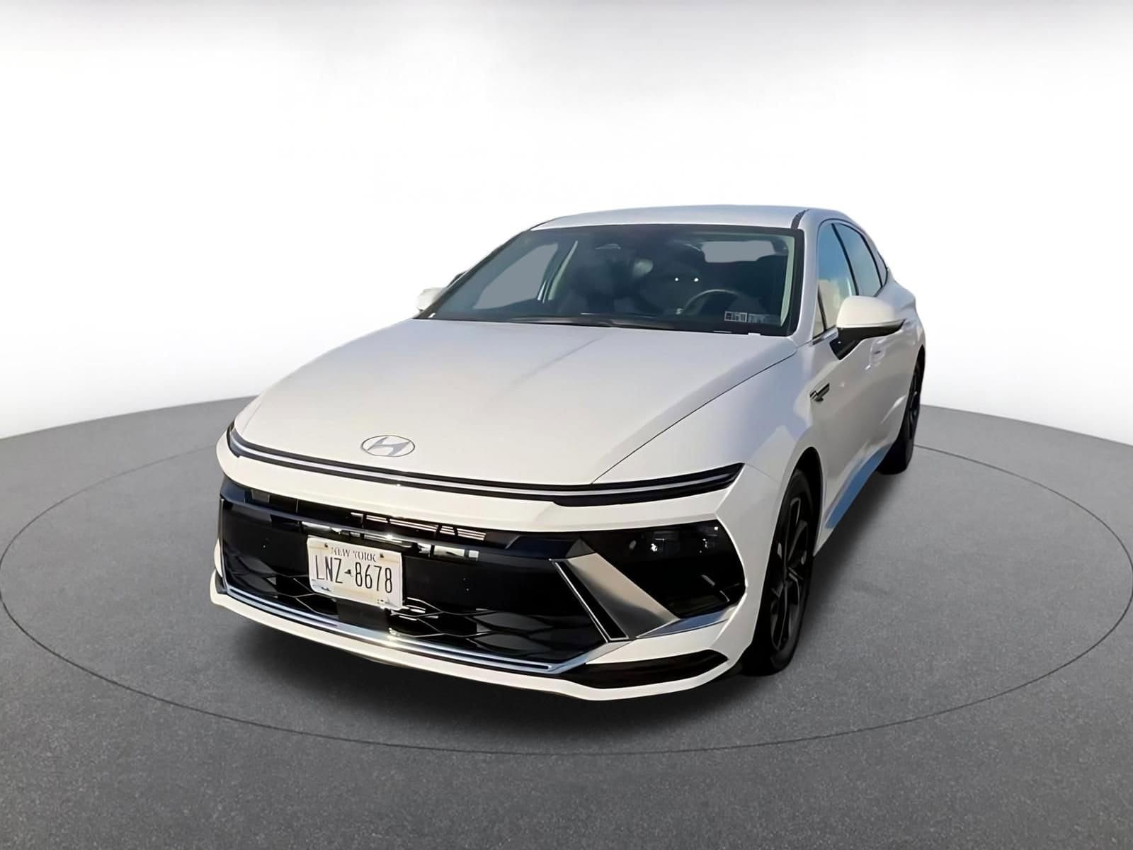 Thumbnail: 2025 Hyundai Sonata - 9