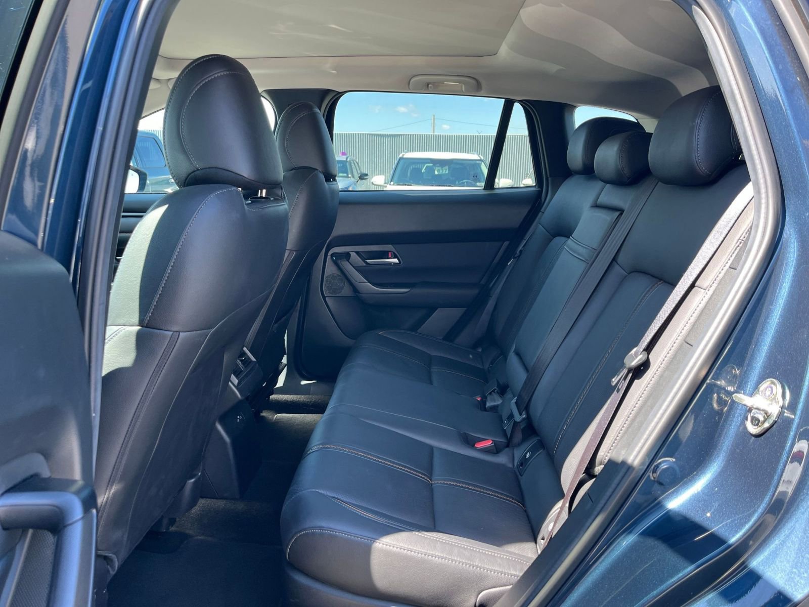 Thumbnail: 2025 Mazda CX-50 - 27