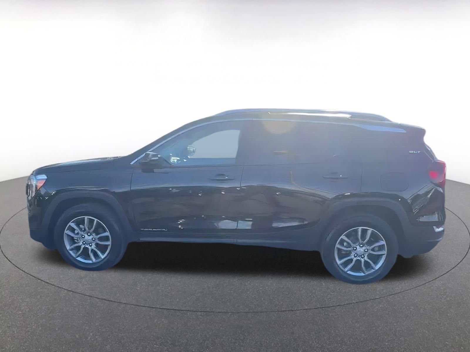 2024 GMC Terrain SLT 10