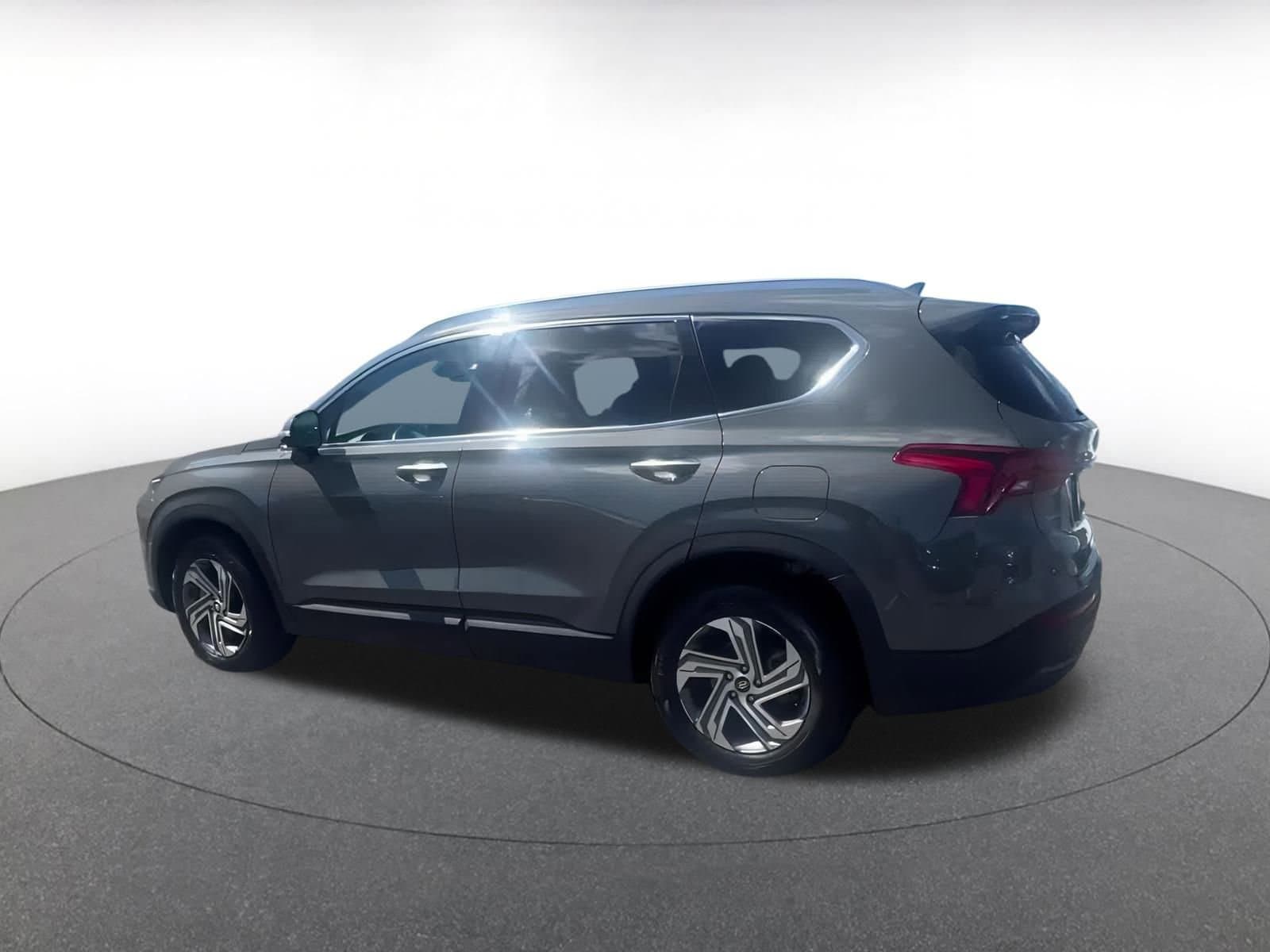 Thumbnail: 2023 Hyundai Santa Fe - 9