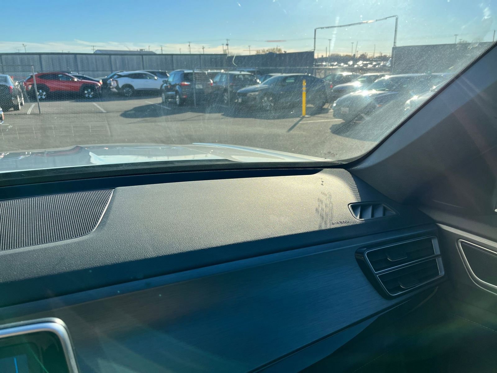 Thumbnail: 2025 Volkswagen Atlas - 35