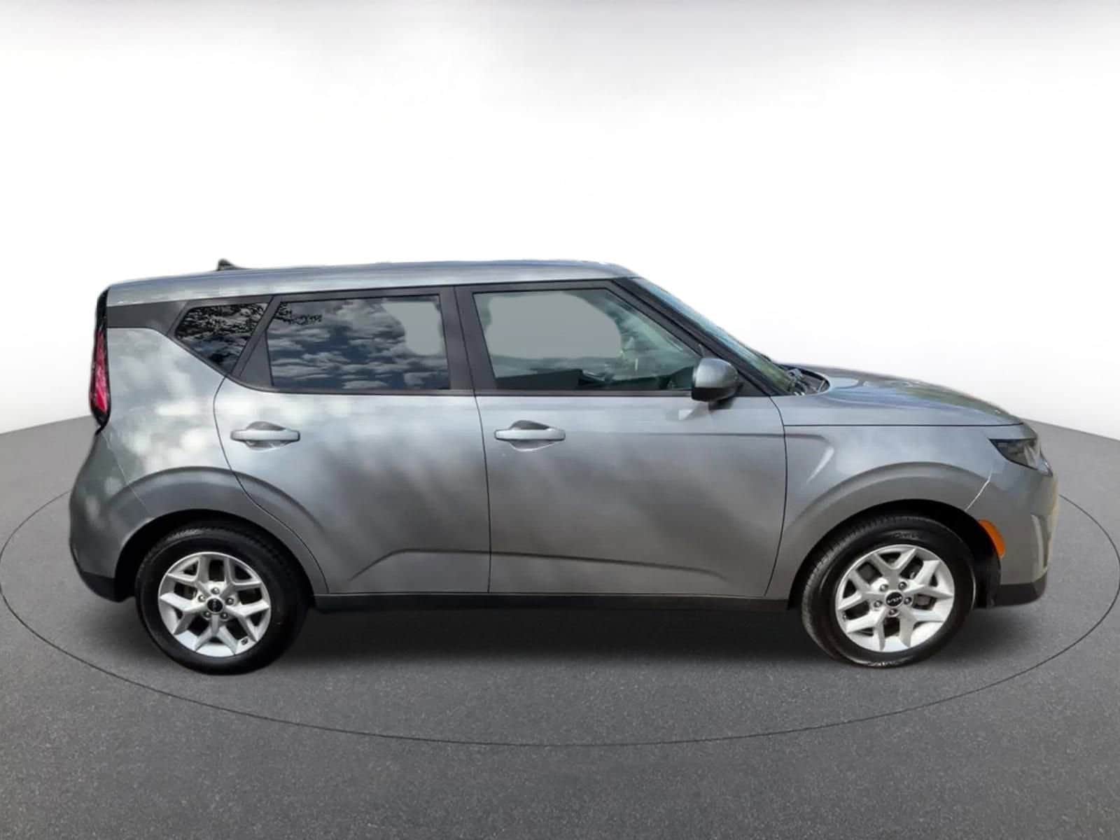 Thumbnail: 2024 Kia Soul - 16