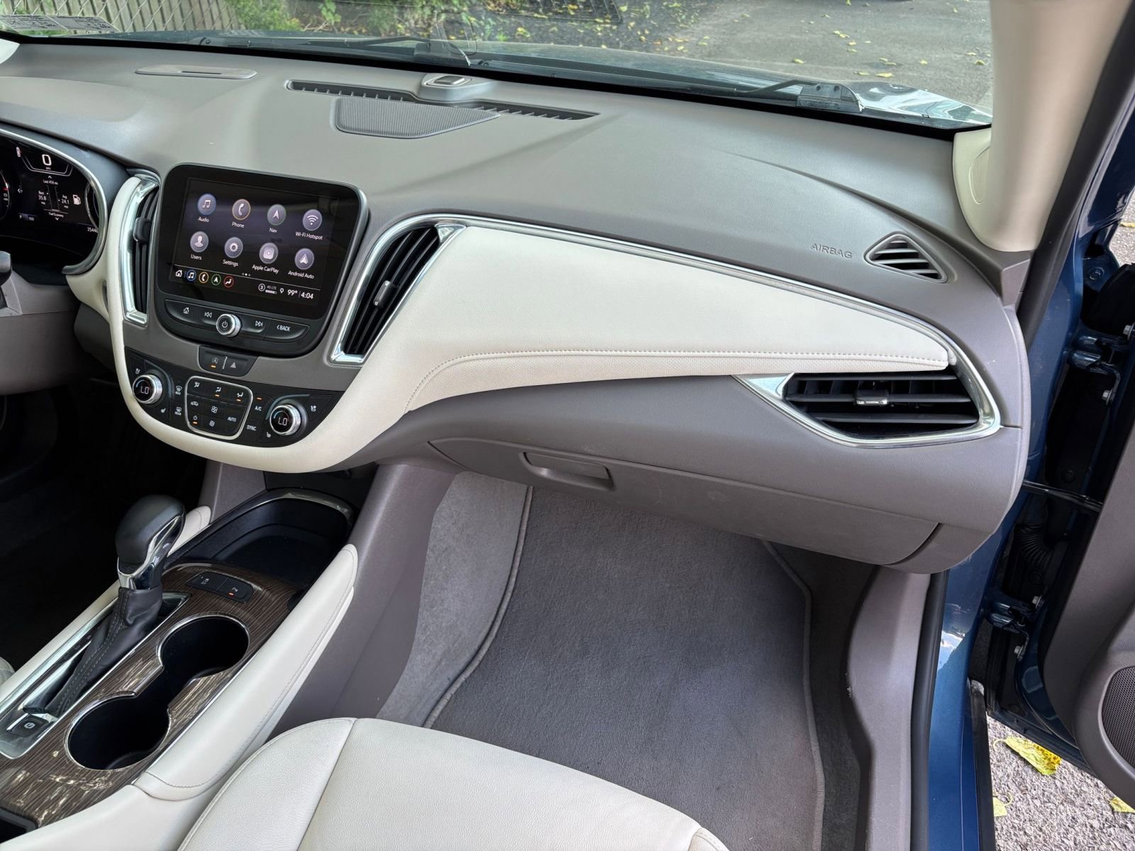 Thumbnail: 2024 Chevrolet Malibu - 35