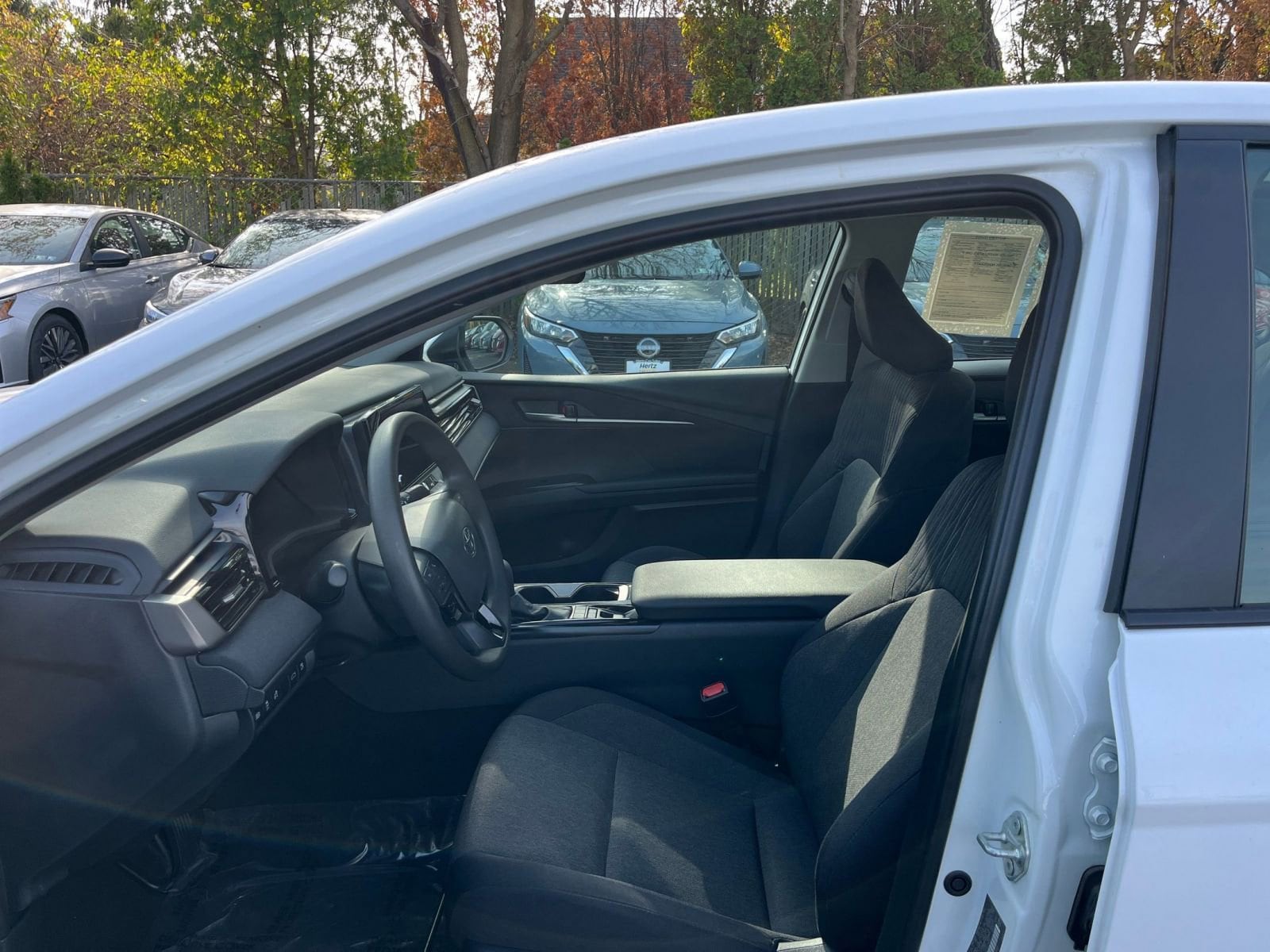 Thumbnail: 2025 Toyota Camry - 25