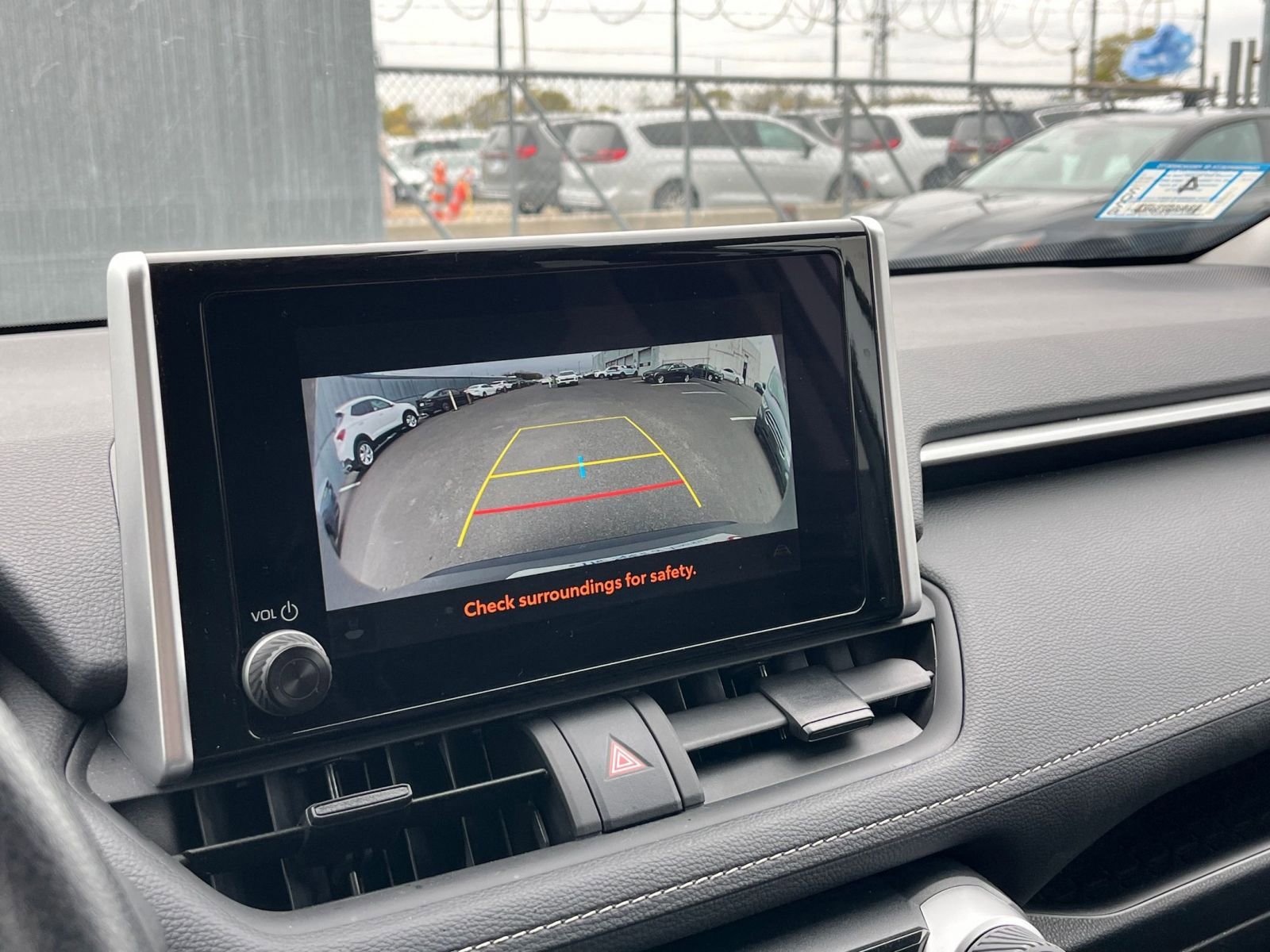 Thumbnail: 2025 Toyota RAV4 - 17