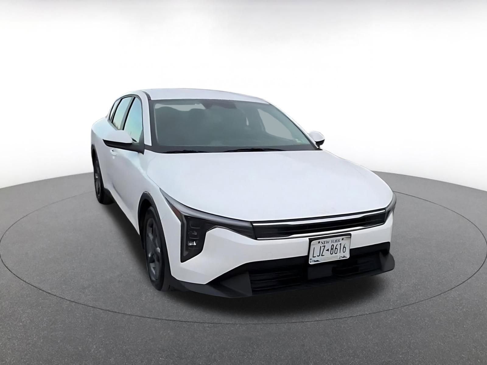 Thumbnail: 2025 Kia K4 - 3