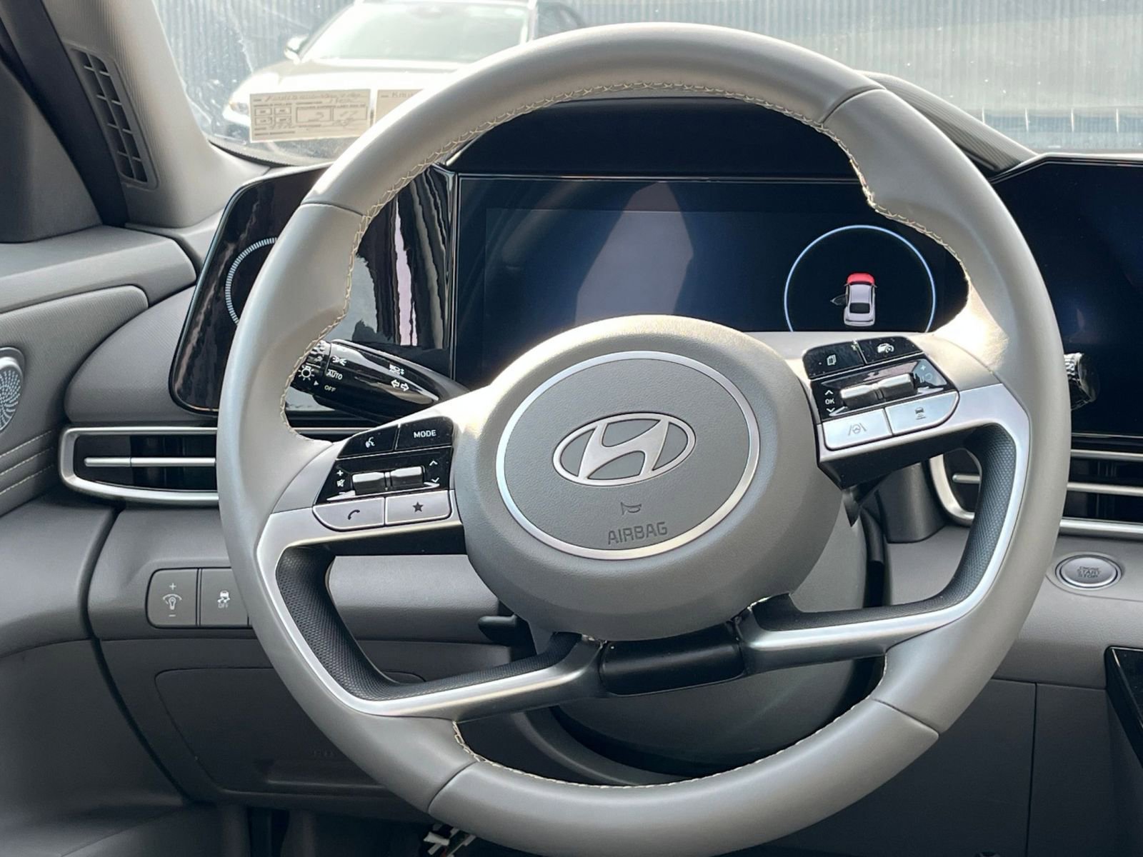 Thumbnail: 2025 Hyundai Elantra - 28