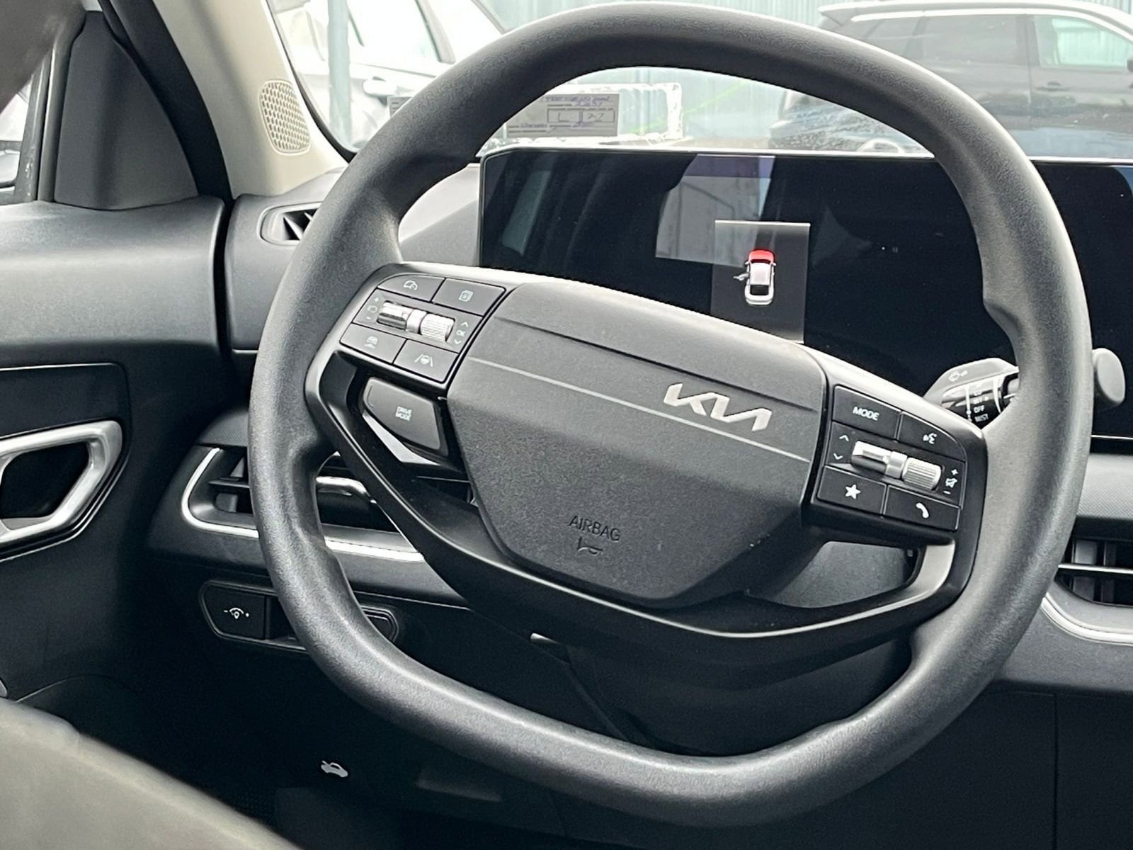 Thumbnail: 2025 Kia K4 - 28