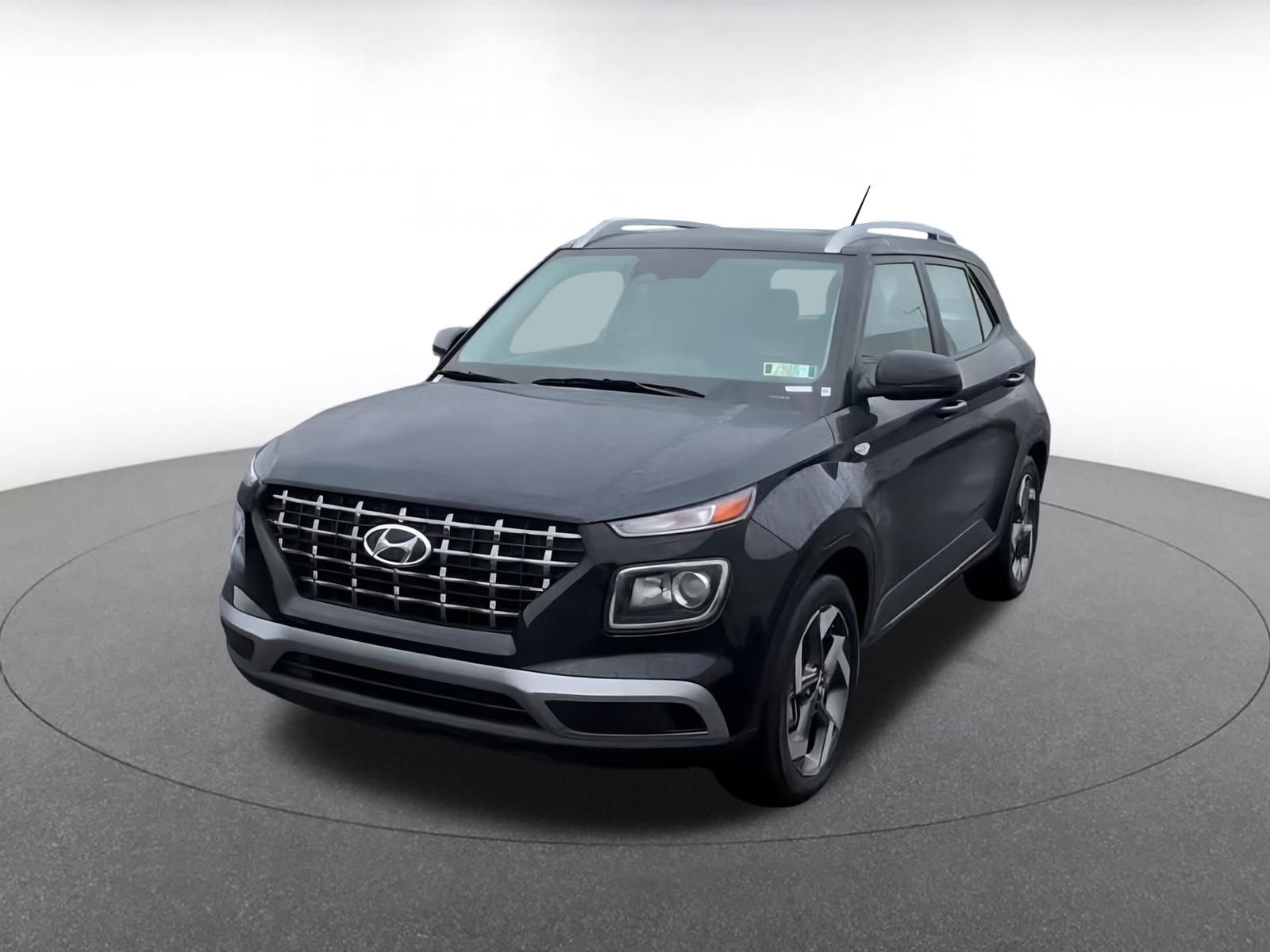 Thumbnail: 2025 Hyundai Venue - 7