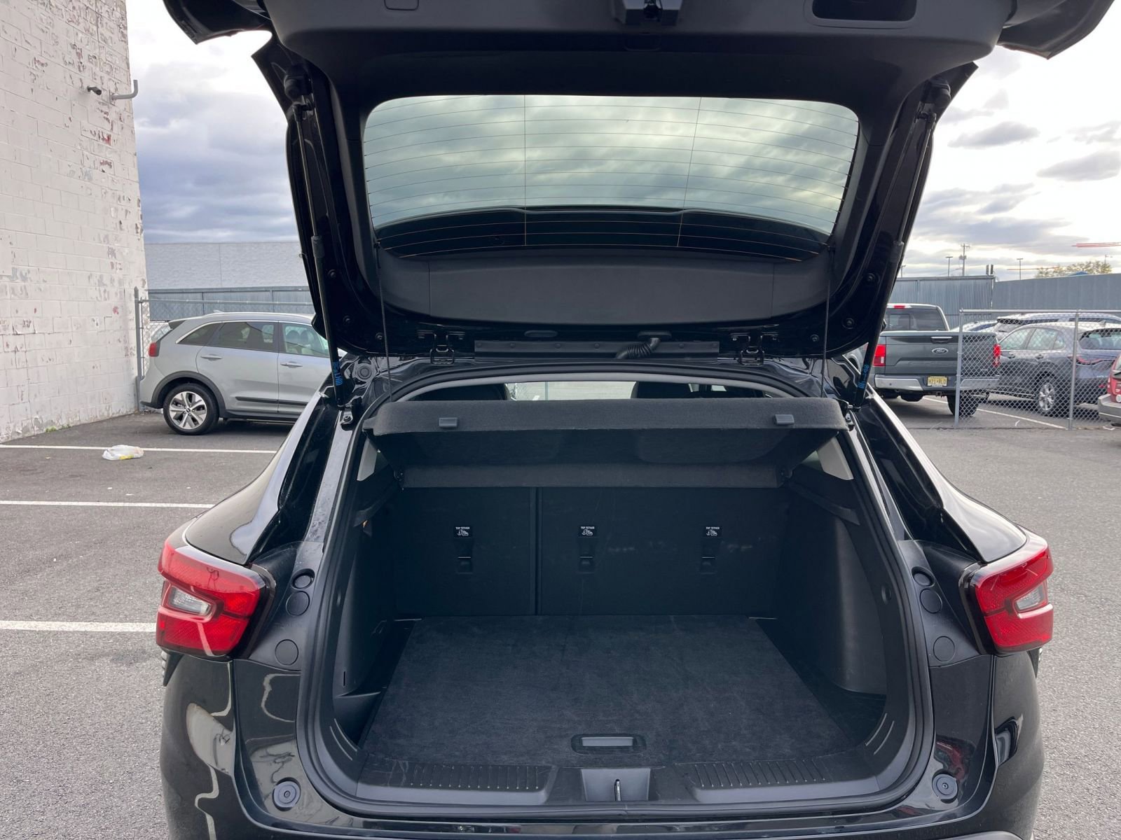 Thumbnail: 2025 Chevrolet Trax - 30