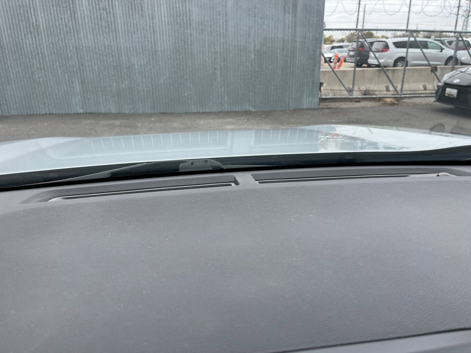 Thumbnail: 2025 Toyota RAV4 - 18