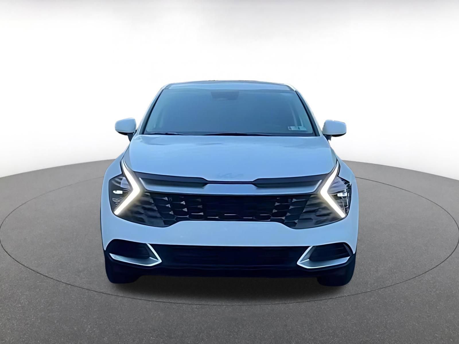 Thumbnail: 2025 Kia Sportage - 4