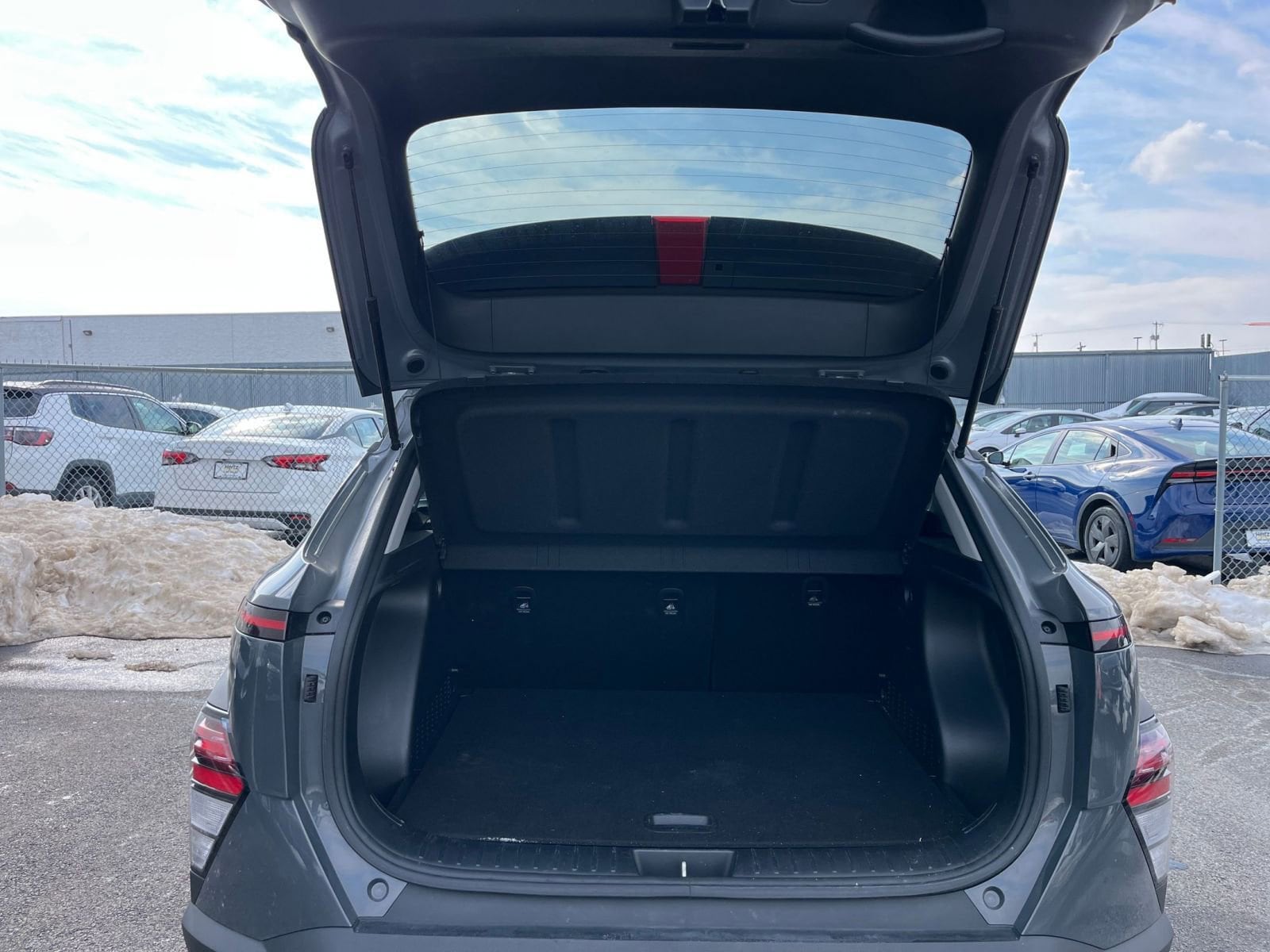 Thumbnail: 2025 Hyundai Kona - 32