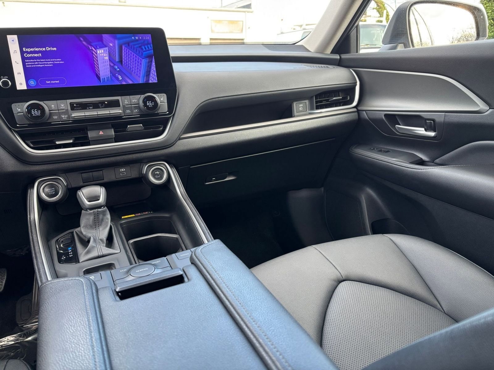 Thumbnail: 2025 Toyota Grand Highlander - 35