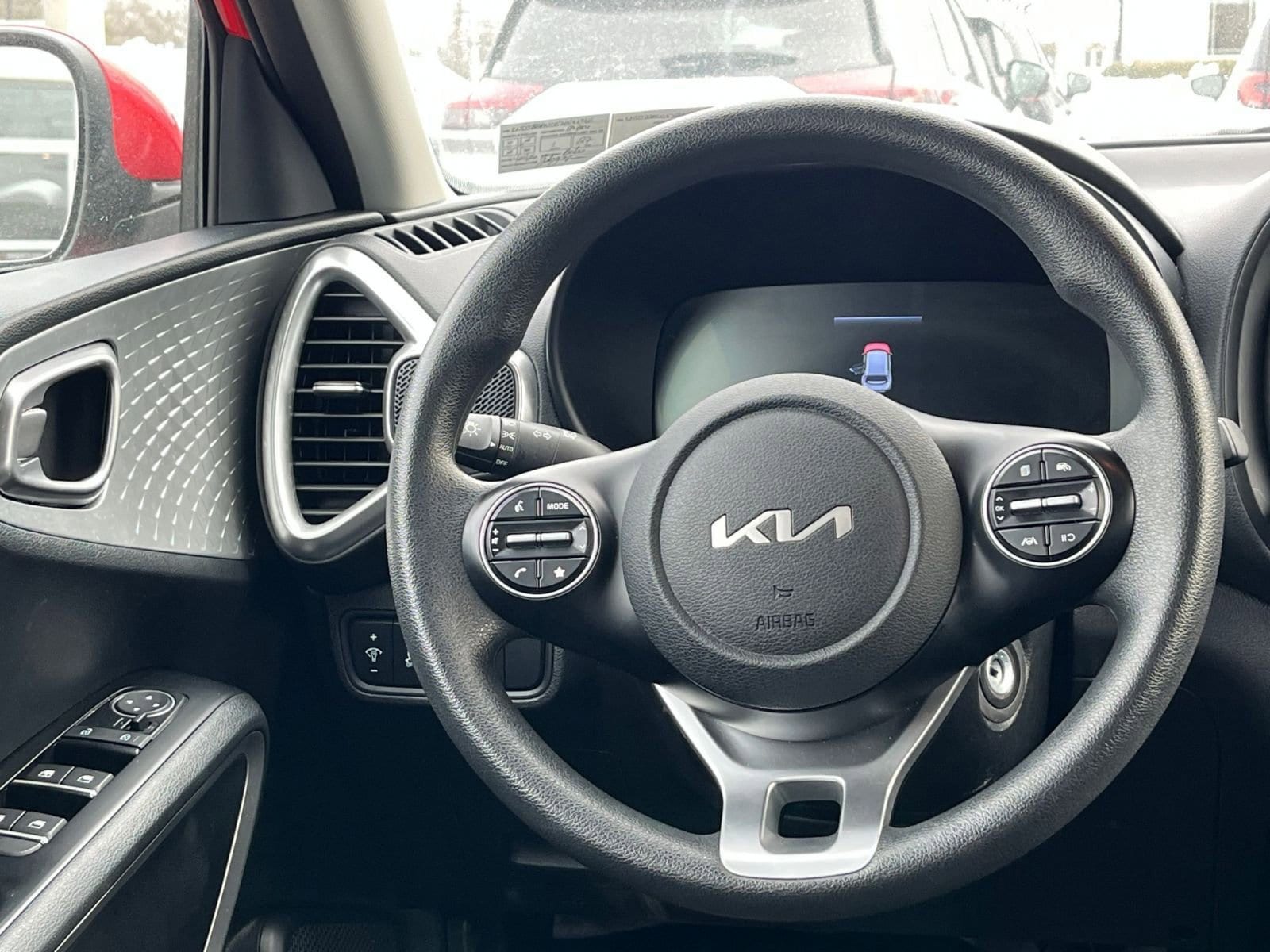 Thumbnail: 2025 Kia Soul - 24