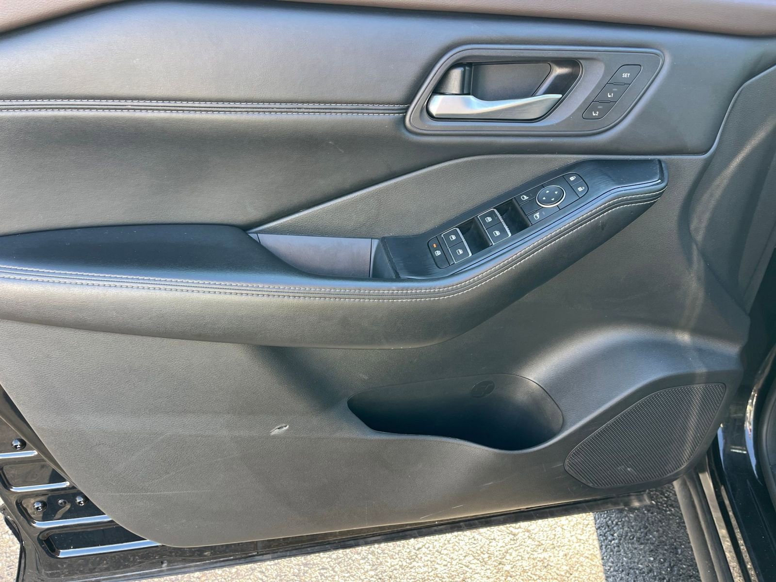 Thumbnail: 2023 Nissan Rogue - 20