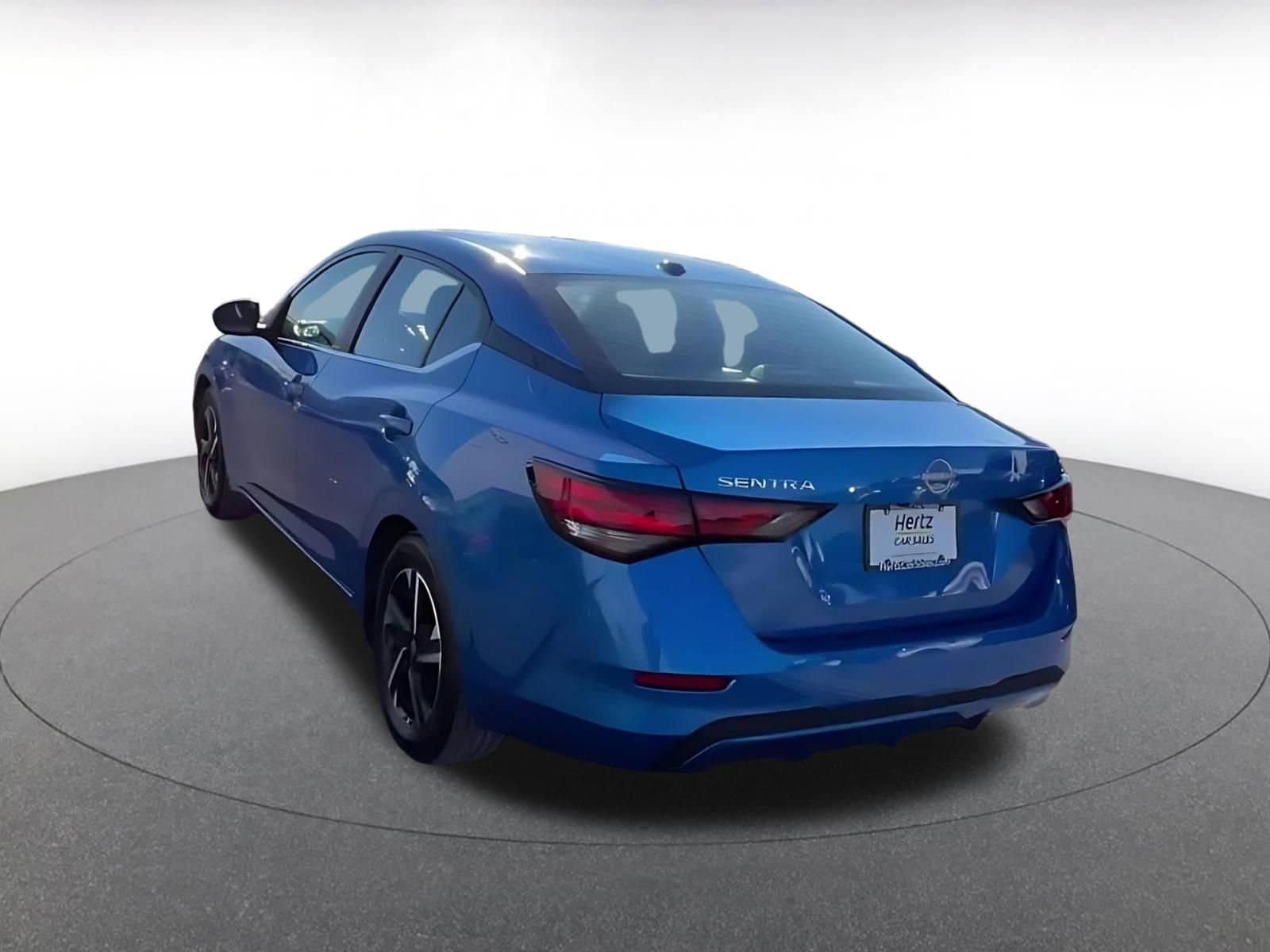 Thumbnail: 2025 Nissan Sentra - 11