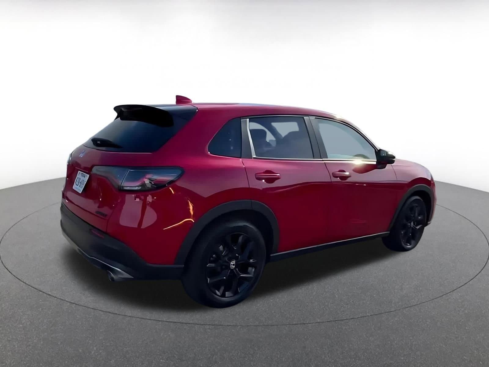 Thumbnail: 2025 Honda HR-V - 15