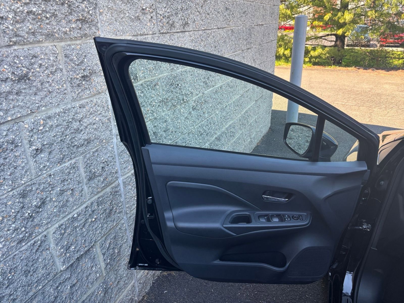 Thumbnail: 2025 Nissan Versa - 18