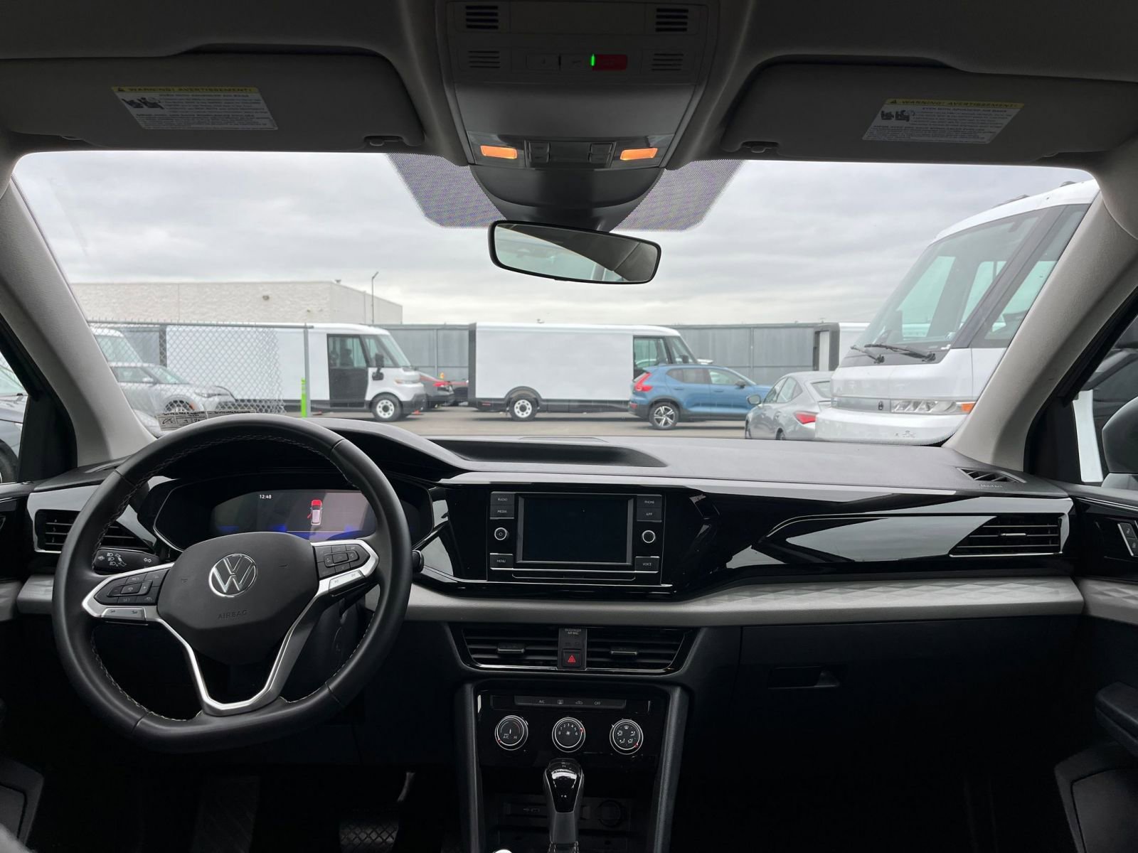 Thumbnail: 2024 Volkswagen Taos - 31