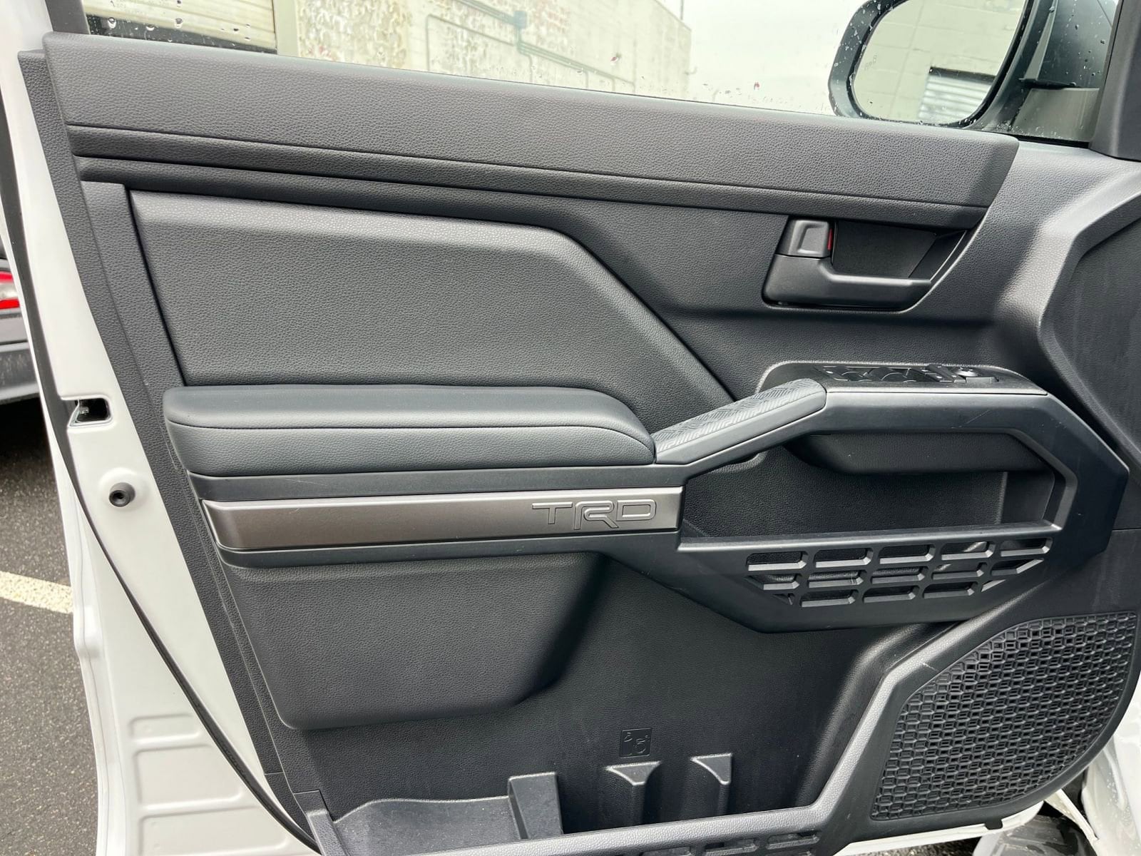 Thumbnail: 2025 Toyota 4Runner - 18