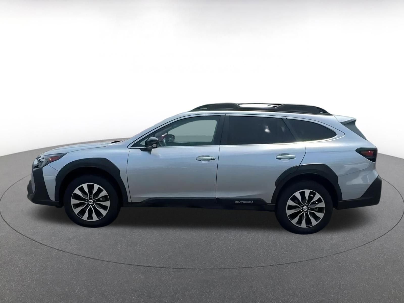 Thumbnail: 2024 Subaru Outback - 8