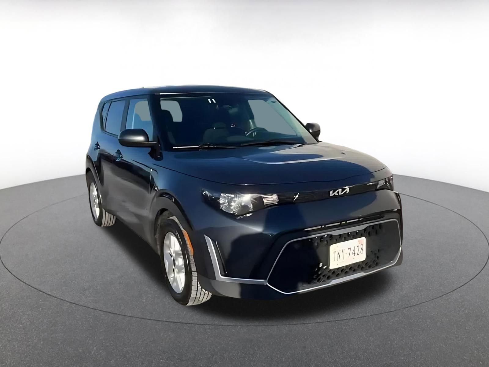 Thumbnail: 2023 Kia Soul - 3