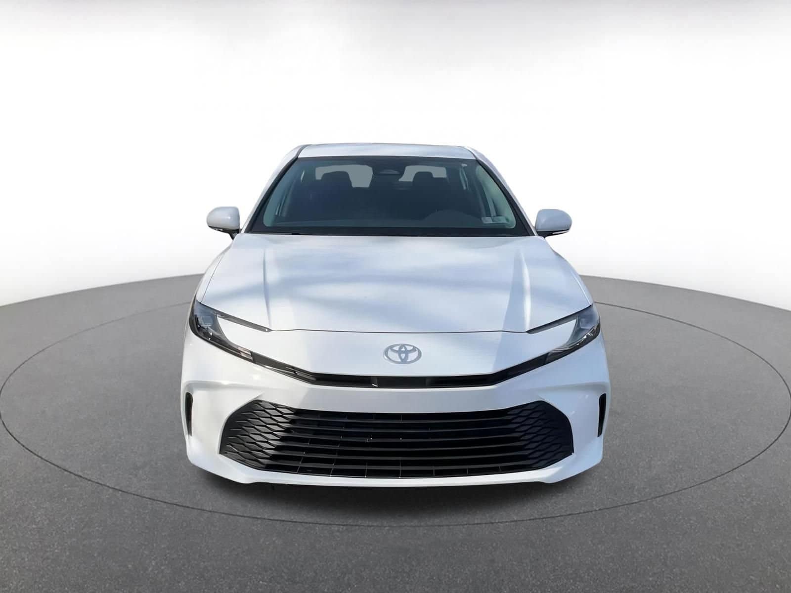 Thumbnail: 2025 Toyota Camry - 3