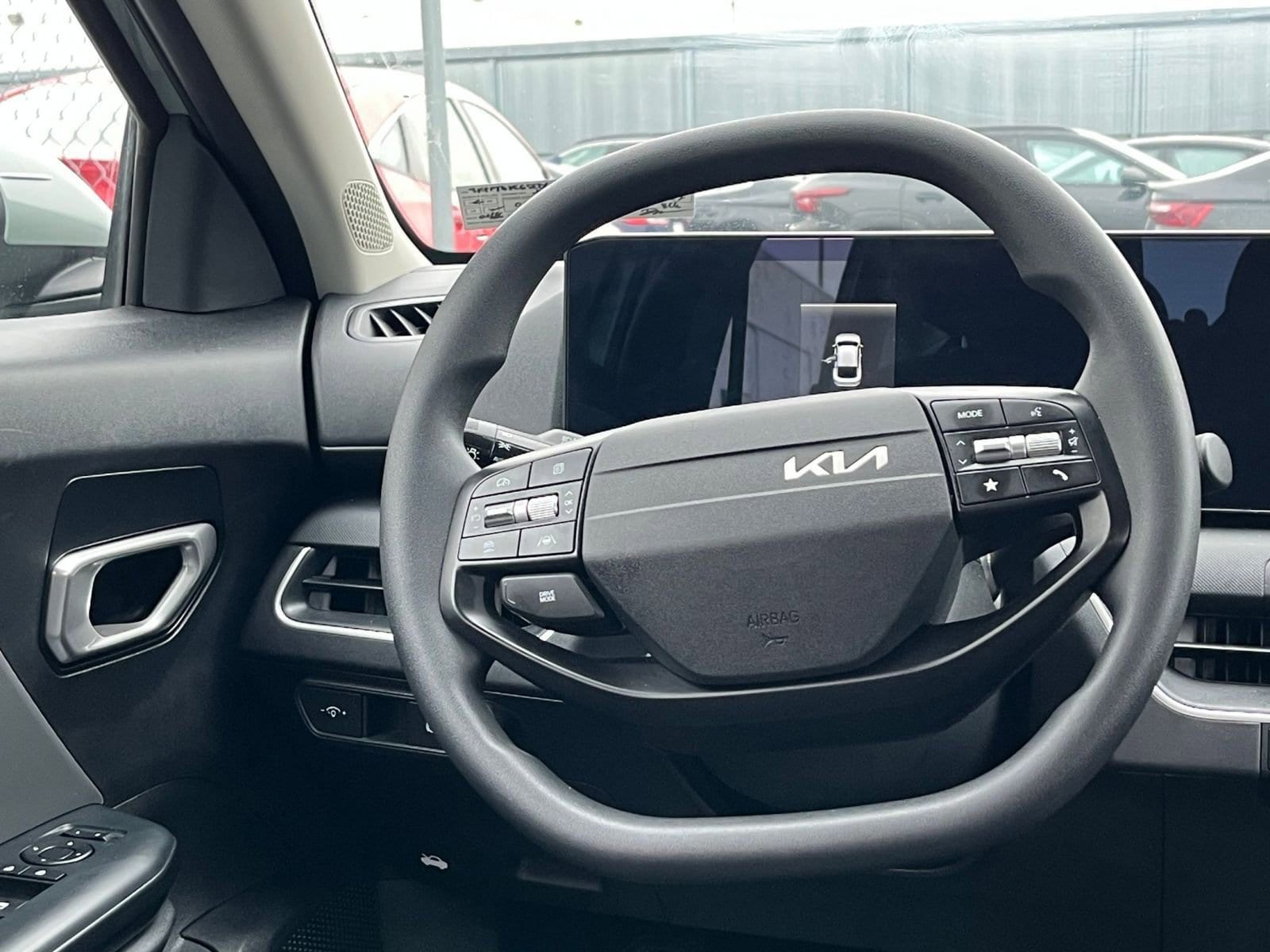 Thumbnail: 2025 Kia K4 - 28