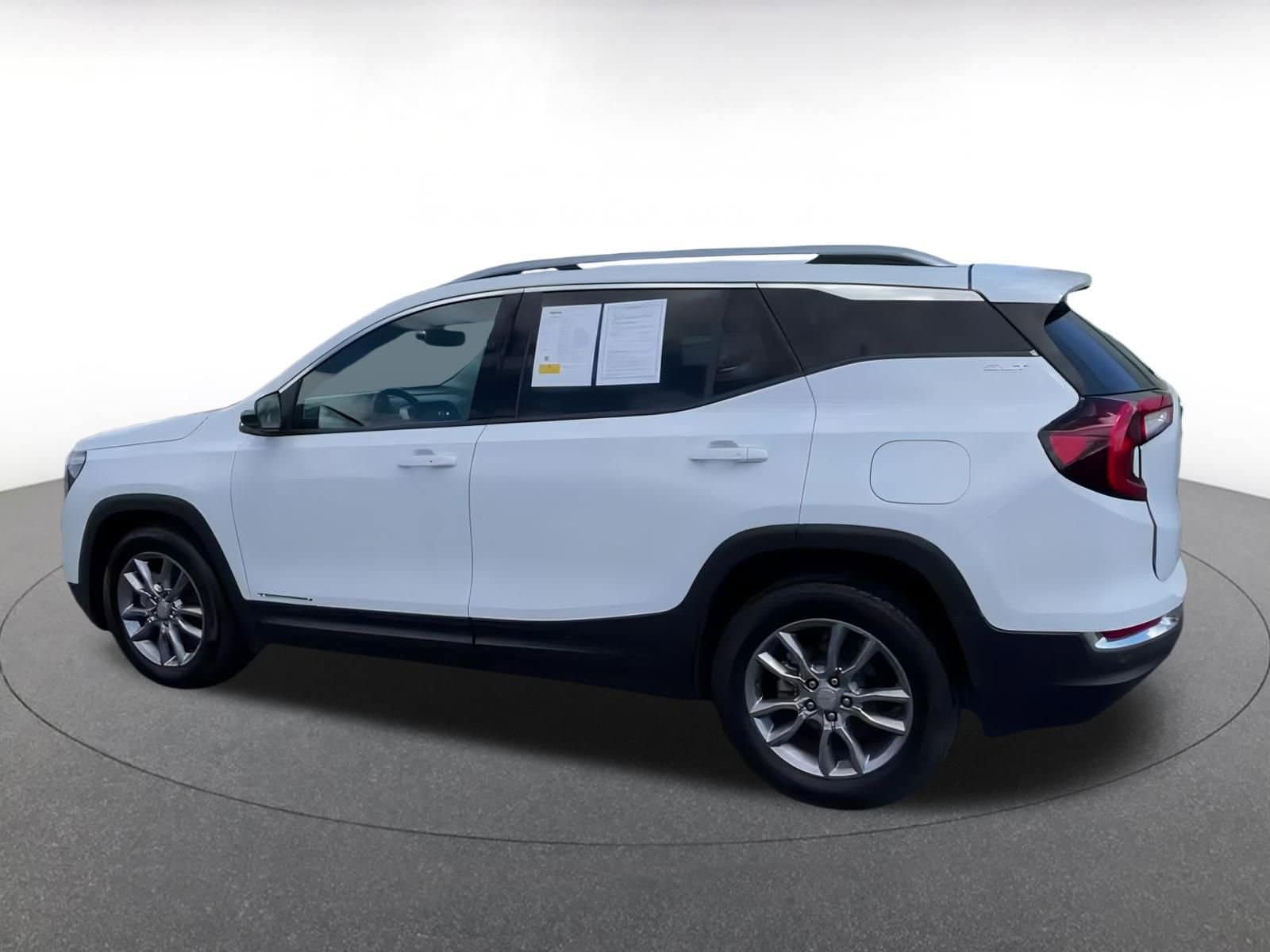 Thumbnail: 2023 GMC Terrain - 10