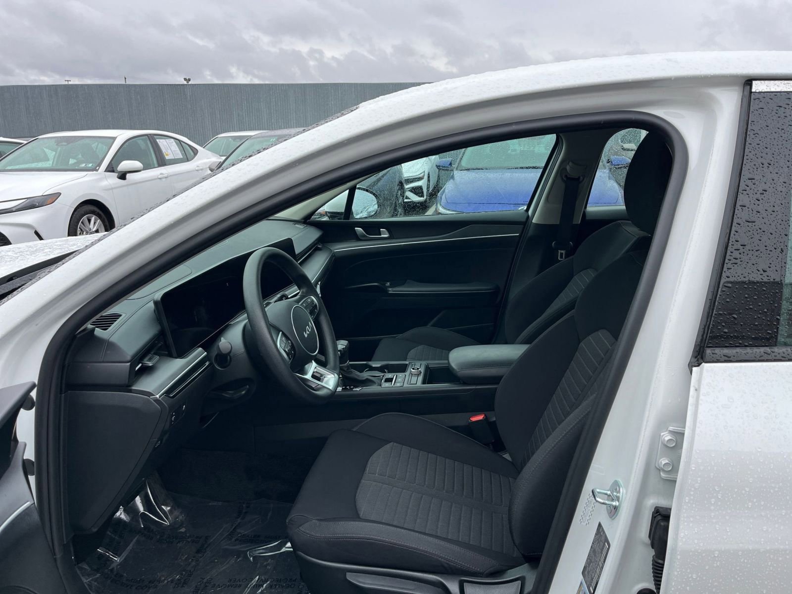 Thumbnail: 2025 Nissan Versa - 27