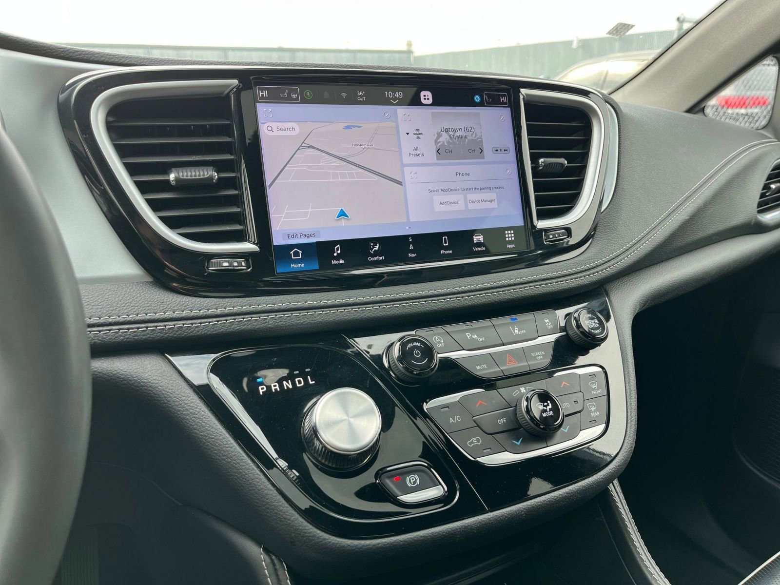 Thumbnail: 2025 Chrysler Pacifica - 20