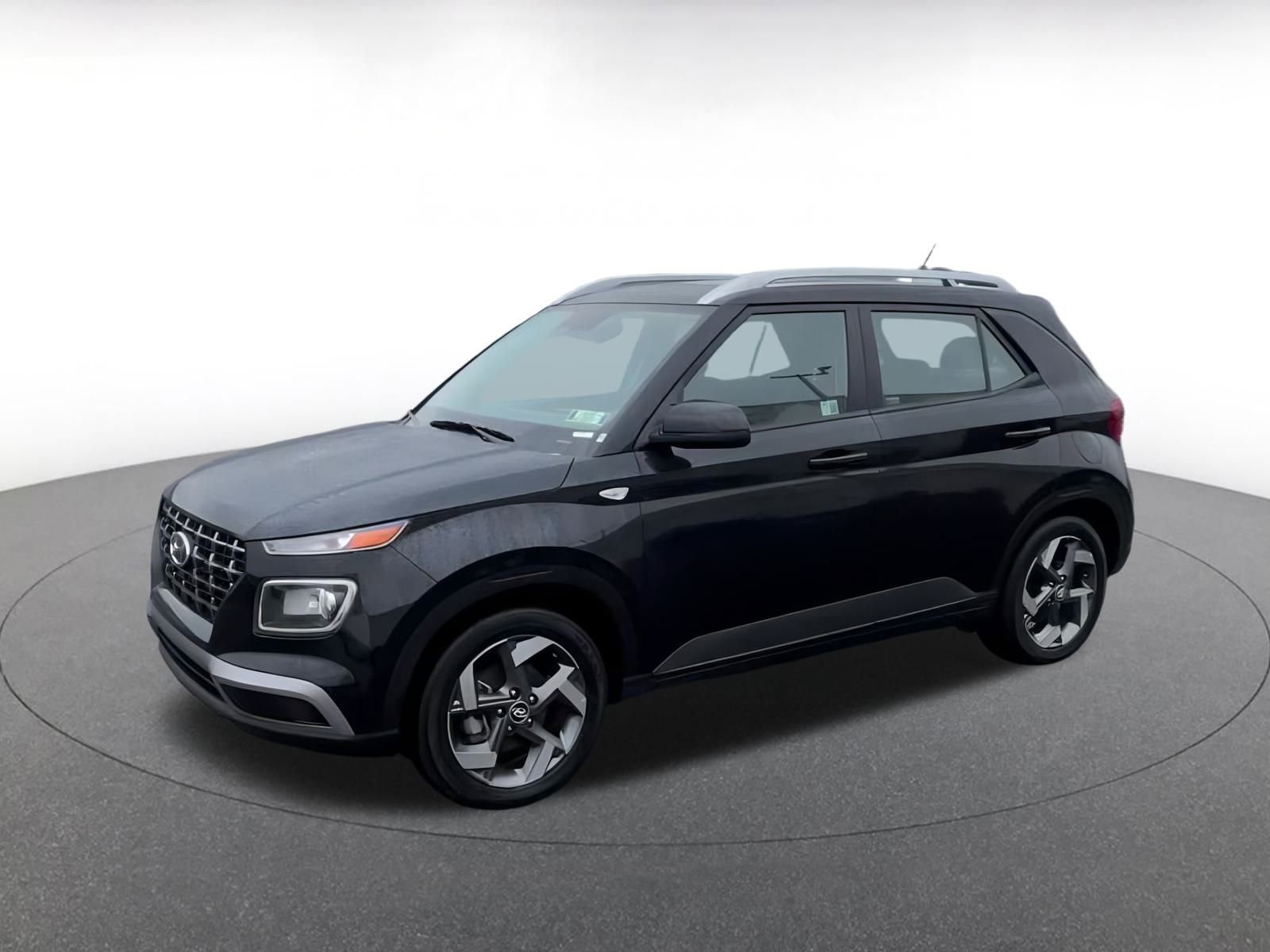 Thumbnail: 2025 Hyundai Venue - 8