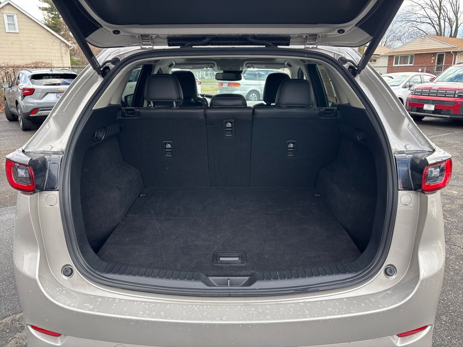 Thumbnail: 2025 Mazda CX-5 - 32