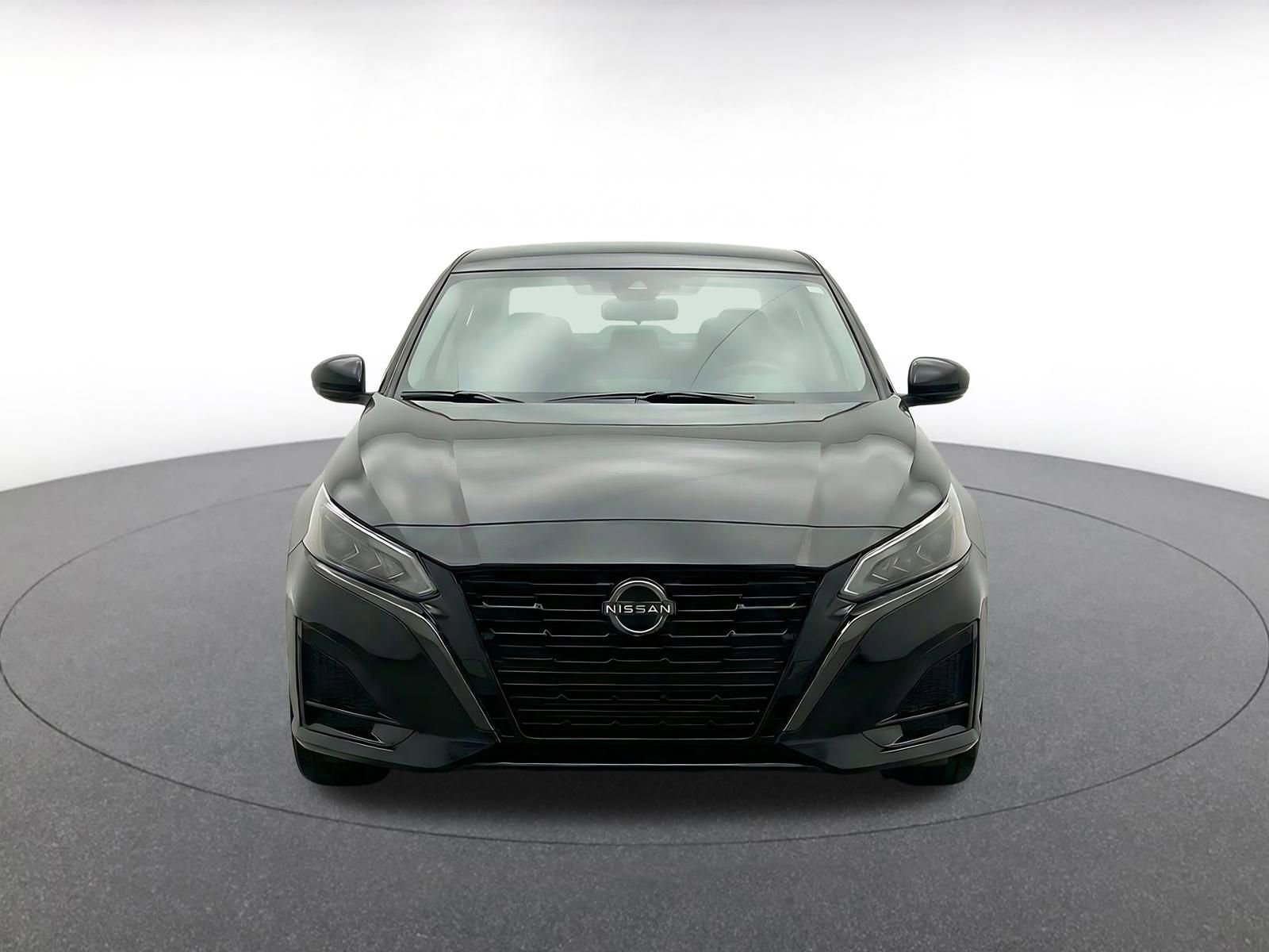 Thumbnail: 2025 Nissan Altima - 2