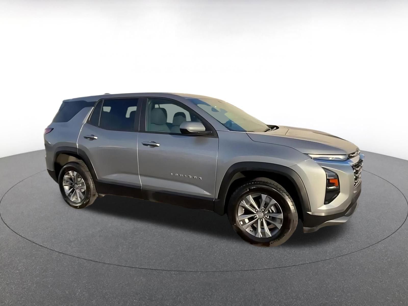 Thumbnail: 2025 Chevrolet Equinox - 2