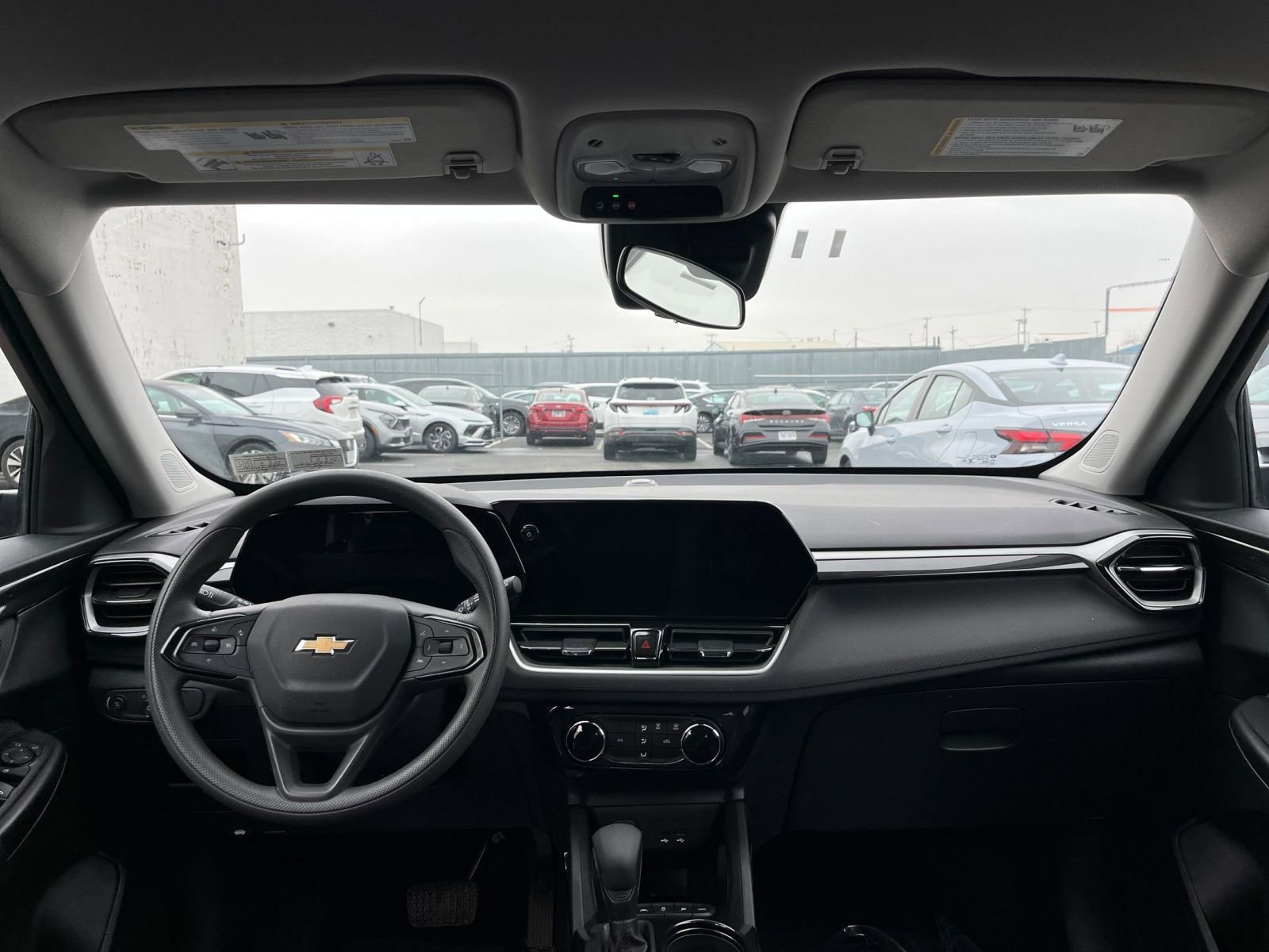 Thumbnail: 2025 Chevrolet TrailBlazer - 32