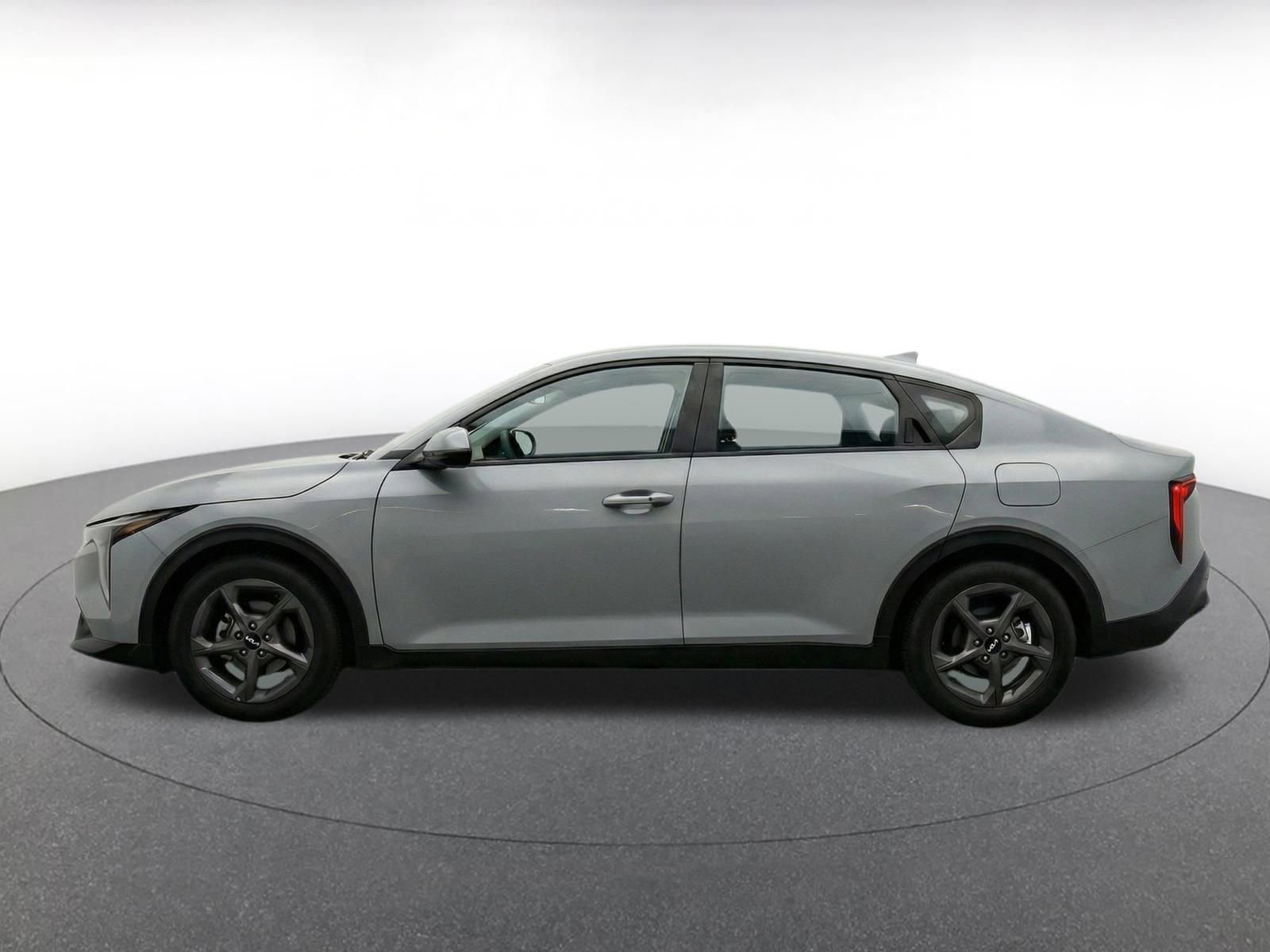 Thumbnail: 2025 Kia K4 - 4