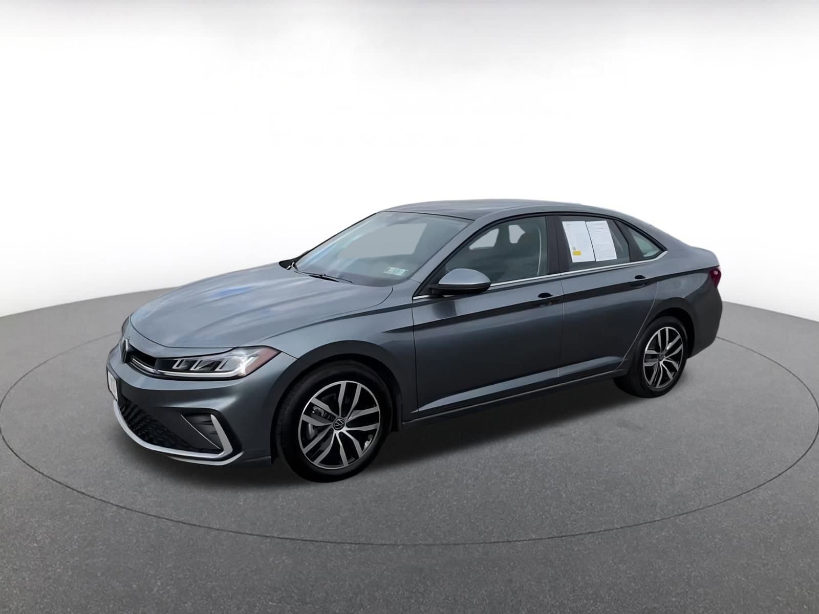 Thumbnail: 2025 Volkswagen Jetta - 8