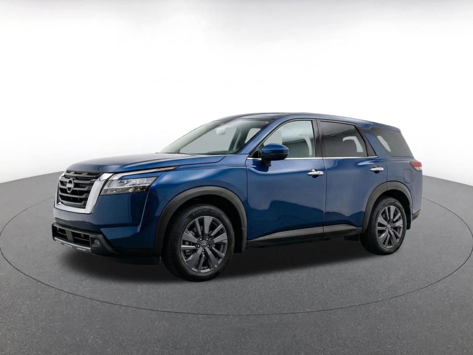 Thumbnail: 2025 Nissan Pathfinder - 3