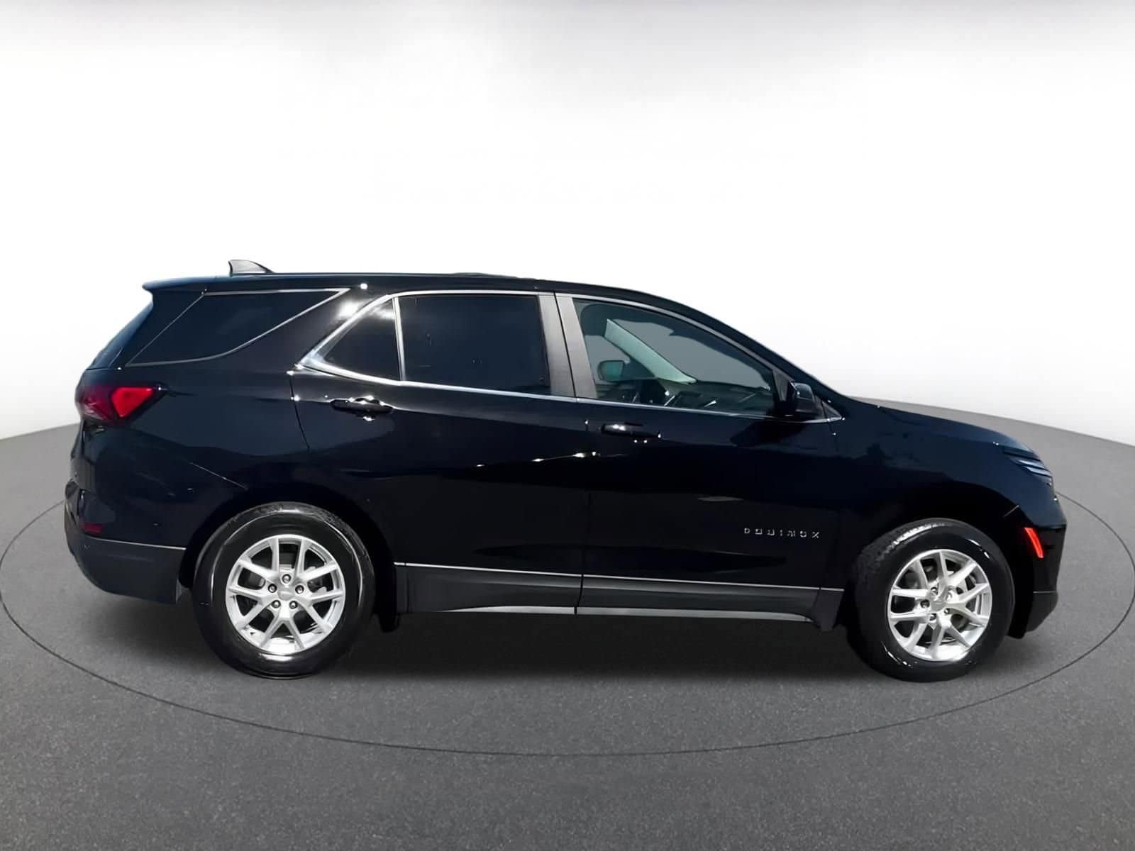 Thumbnail: 2024 Chevrolet Equinox - 15