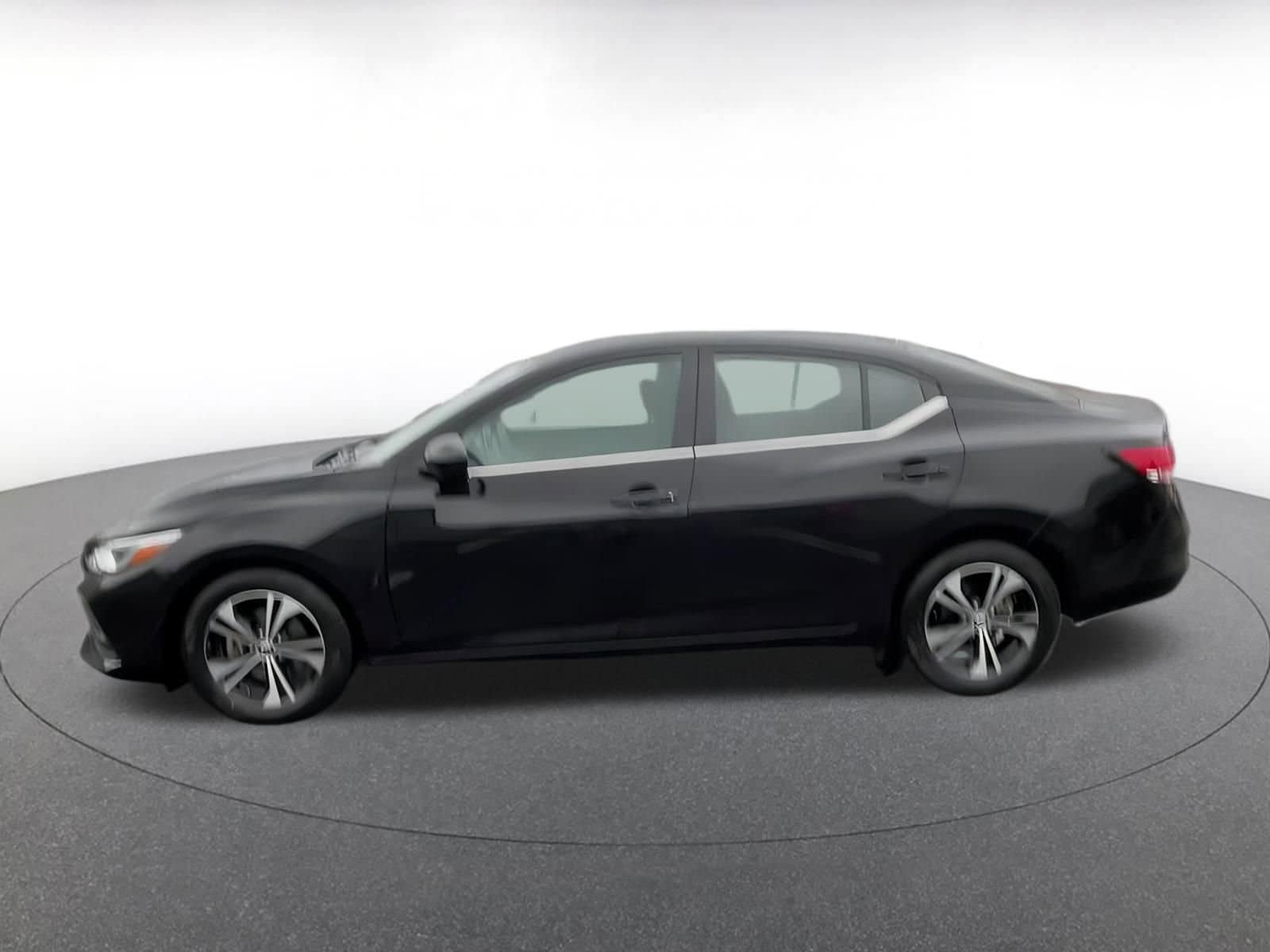 Thumbnail: 2023 Nissan Sentra - 8
