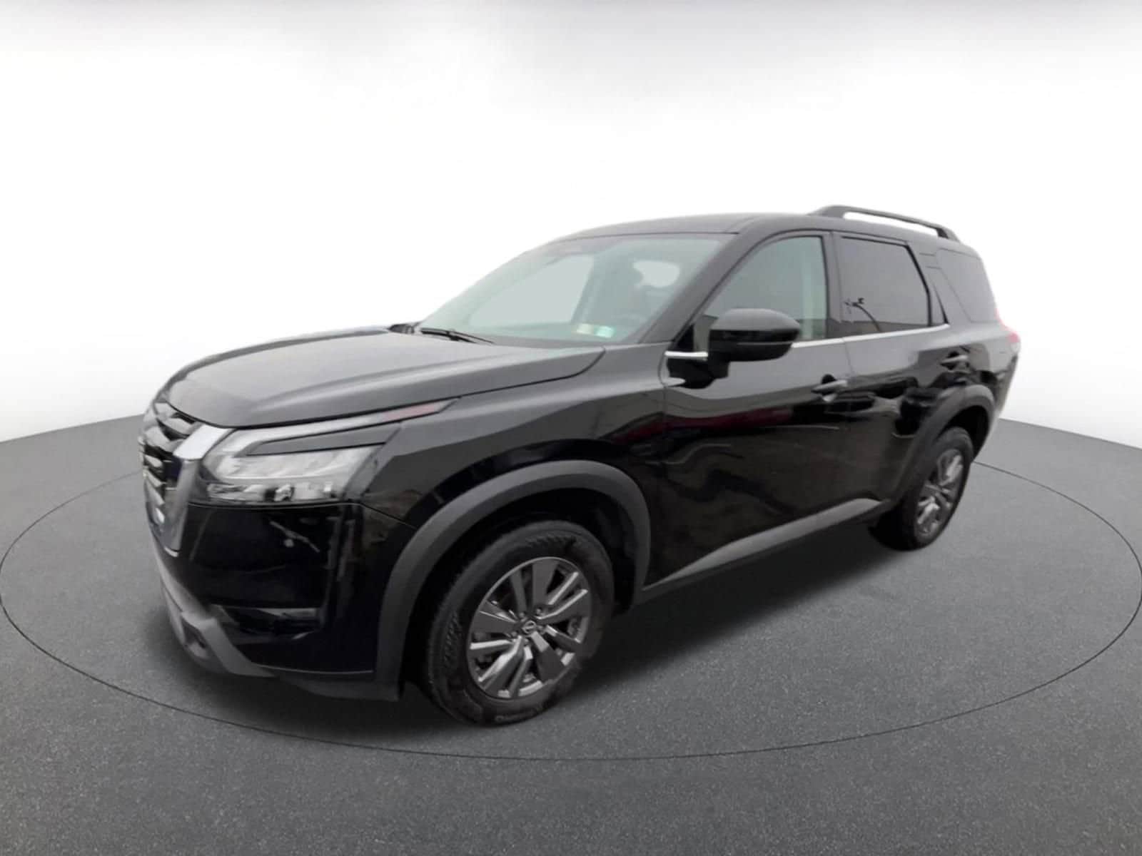 Thumbnail: 2025 Nissan Pathfinder - 8