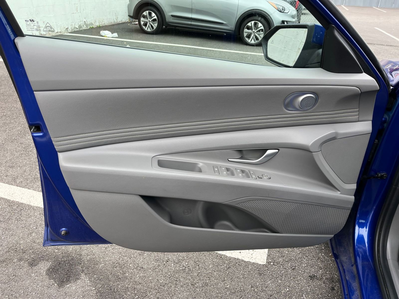 Thumbnail: 2025 Hyundai Elantra - 20