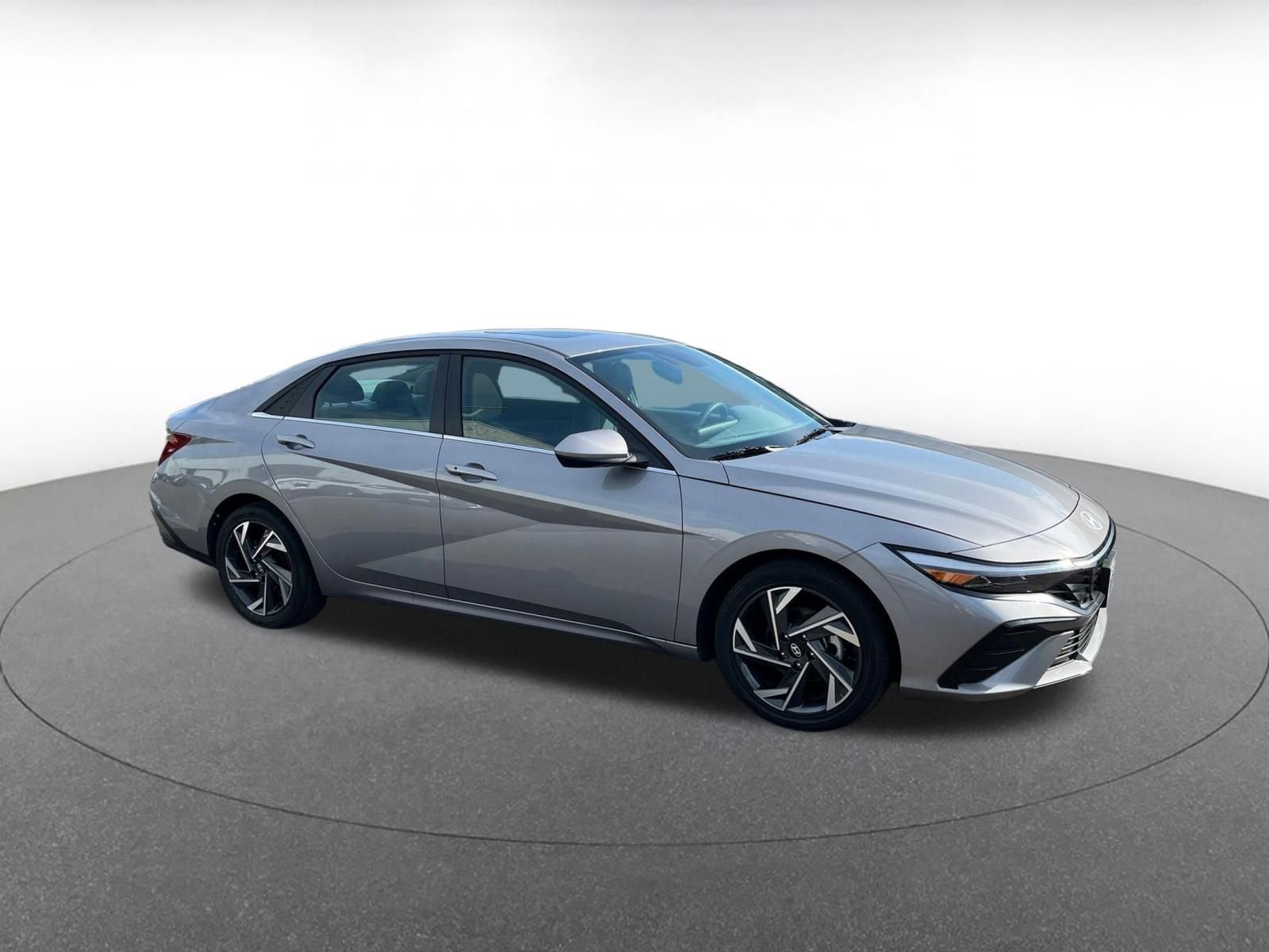 Thumbnail: 2025 Hyundai Elantra - 1