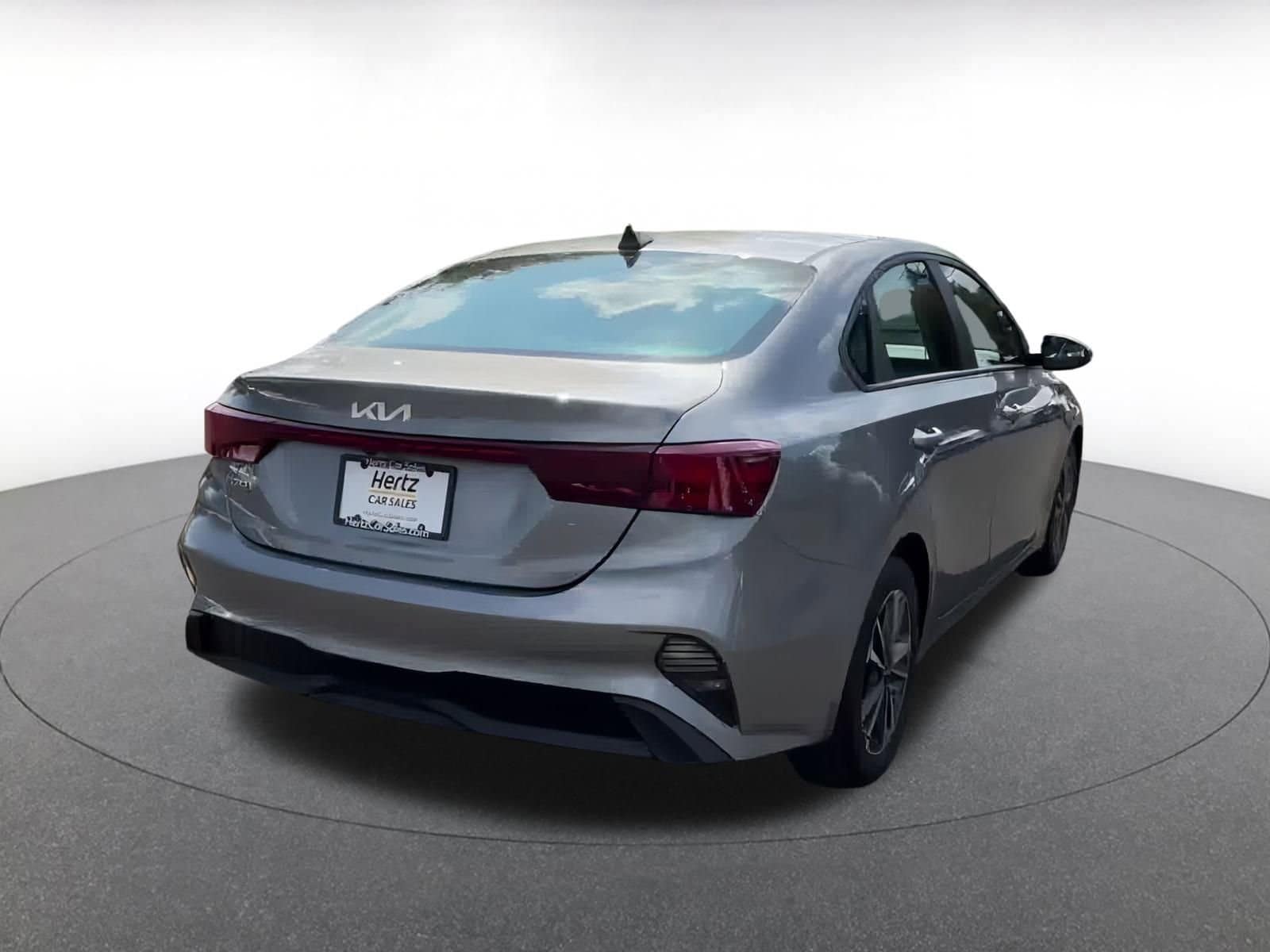 Thumbnail: 2024 Kia Forte - 13