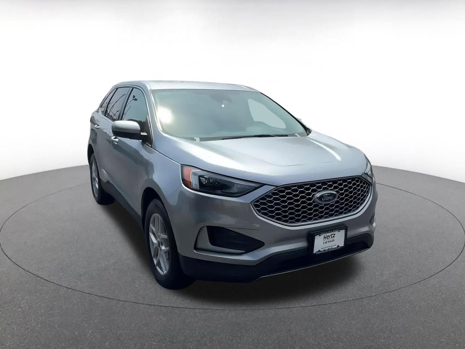 Thumbnail: 2024 Ford Edge - 3