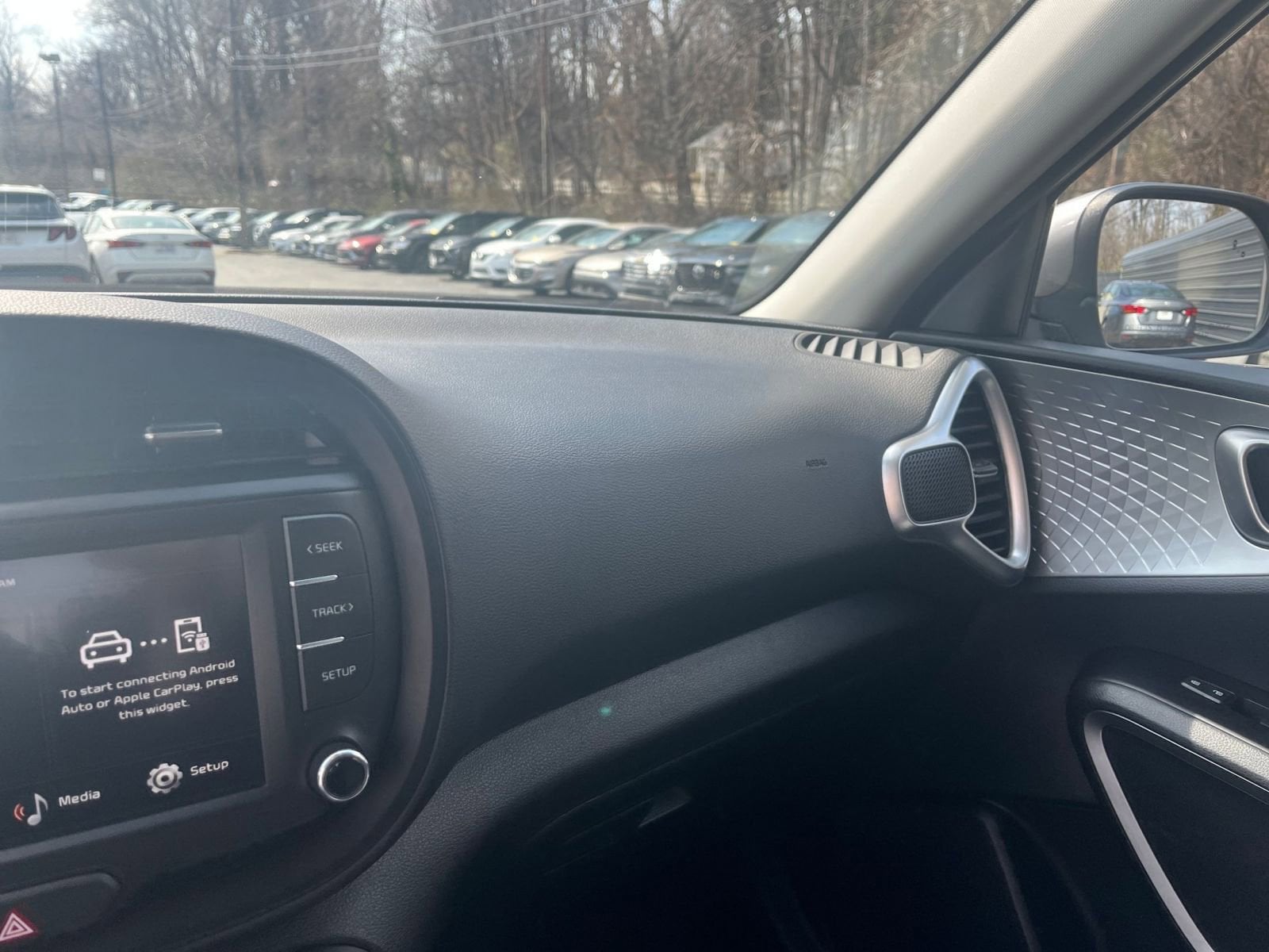 Thumbnail: 2025 Kia Soul - 30