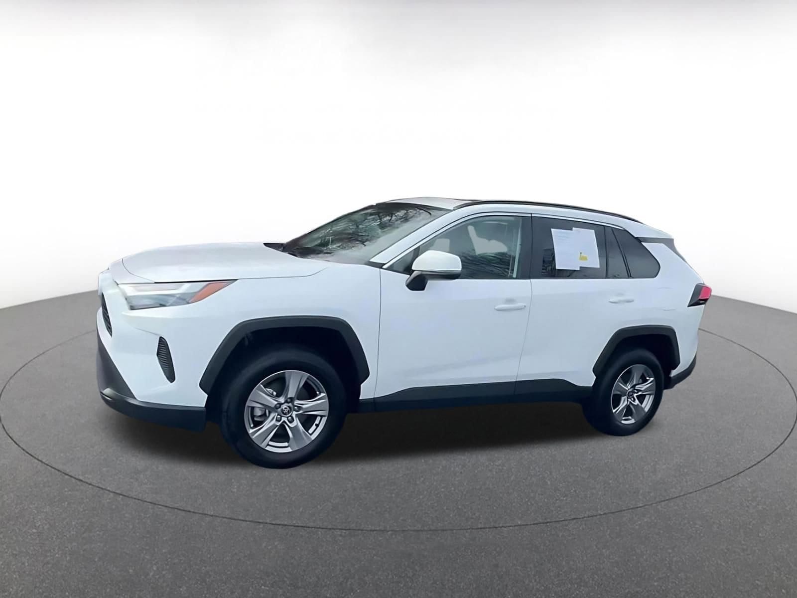 Thumbnail: 2025 Toyota RAV4 - 8